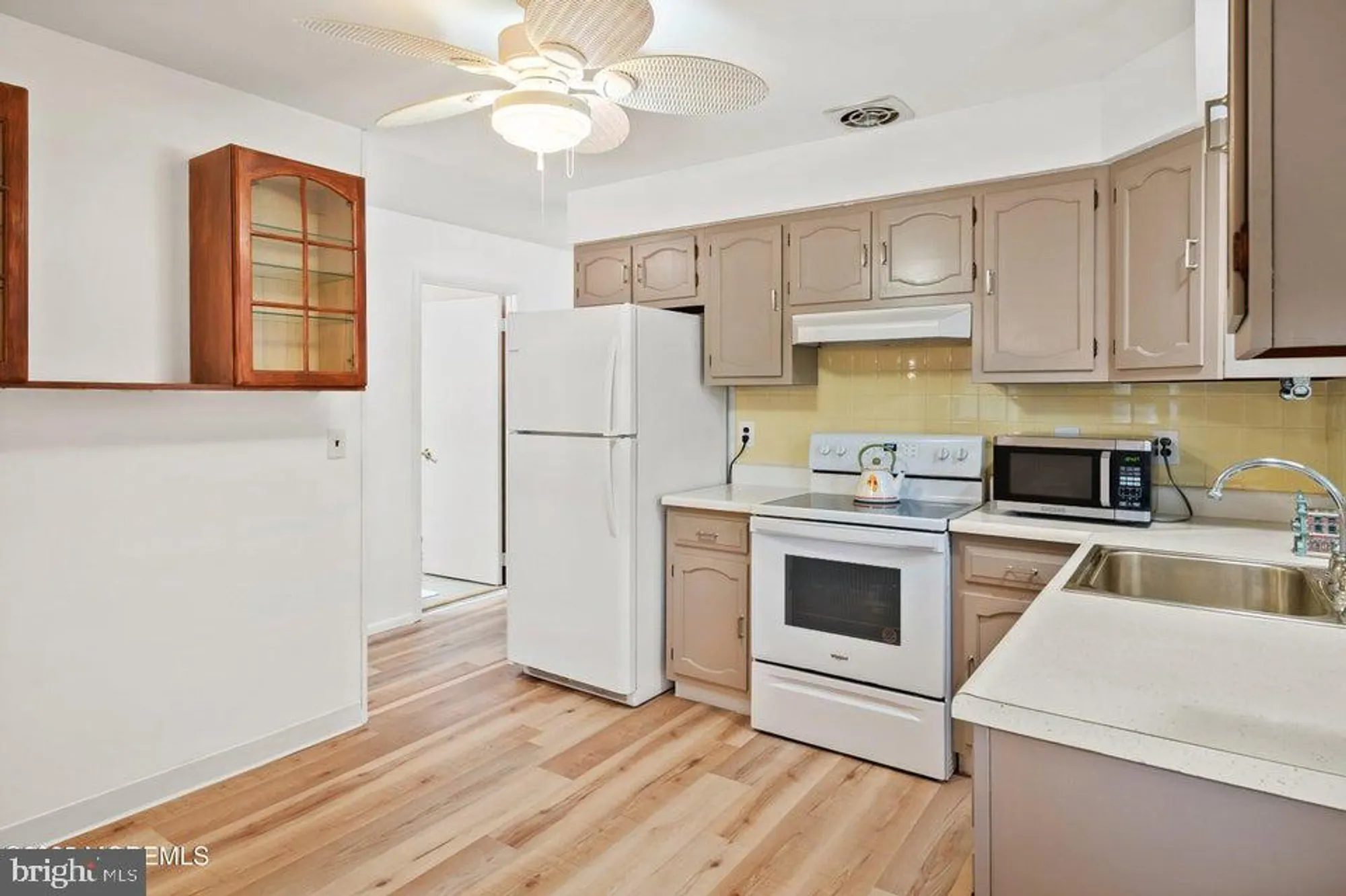 Property Slideshow image 10 of 28 | 17b bennington ln, Whiting, NJ, 08759