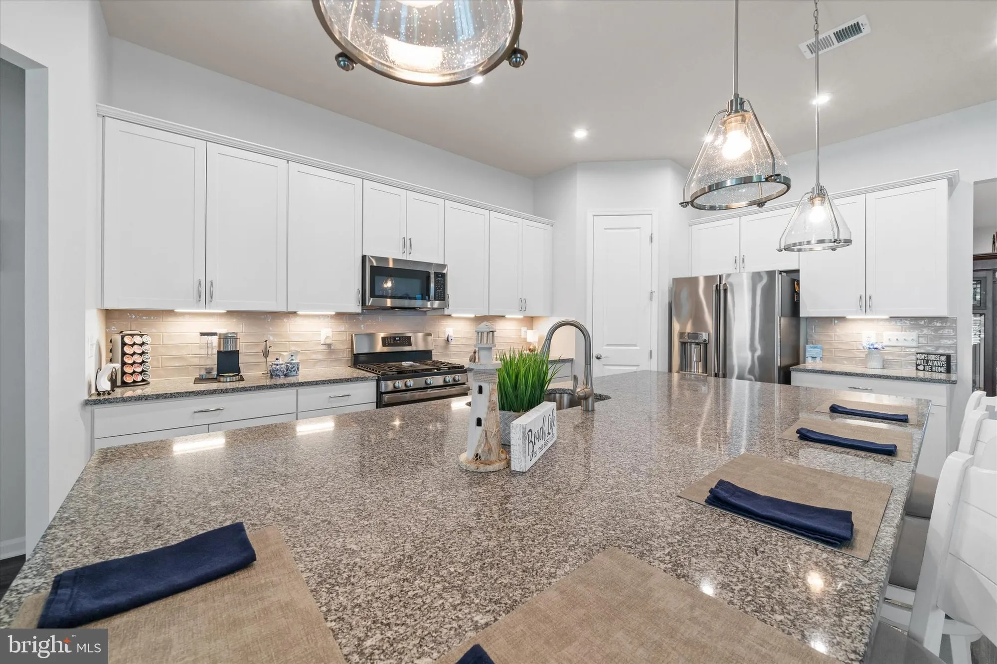 Property Slideshow image 17 of 51 | 21336 dauphine st, Lewes, DE, 19958