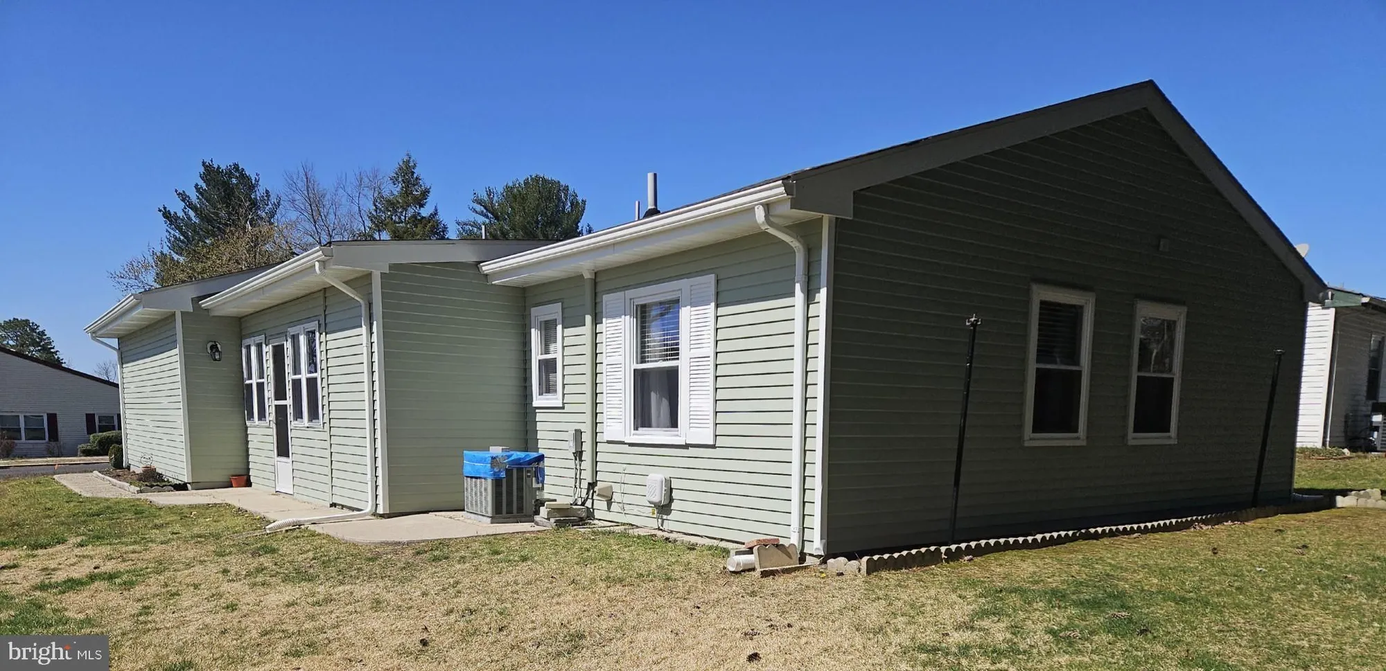 Property Slideshow image 24 of 25 | 26 kingston way, Southampton, NJ, 08088