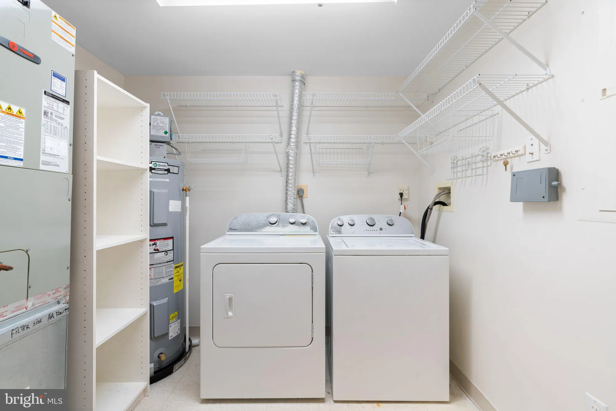 Property Slideshow image 23 of 30 | 930 astern way 502, Annapolis, MD, 21401