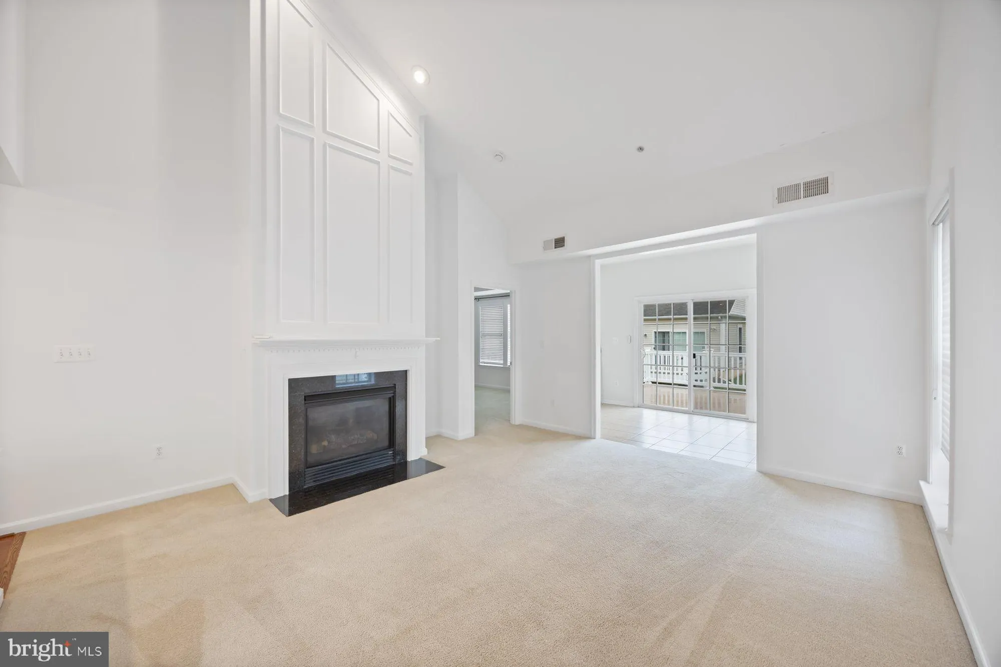 Property Slideshow image 15 of 37 | 840 horseshoe ln # 171, Taneytown, MD, 21787