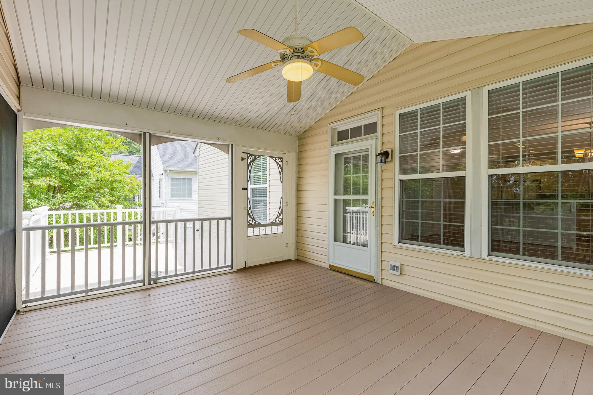 Property Slideshow image 33 of 53 | 3839 mulberry point ct, Dumfries, VA, 22025