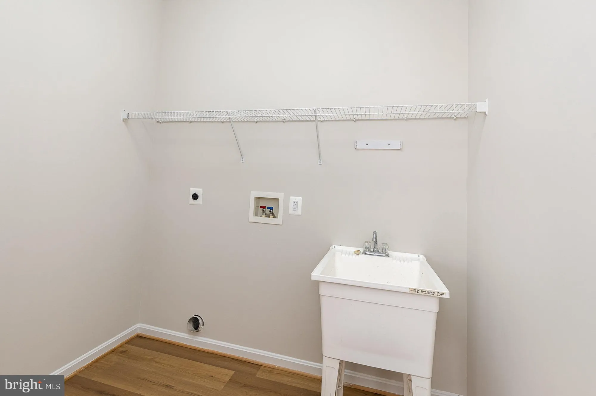 Property Slideshow image 28 of 53 | 3839 mulberry point ct, Dumfries, VA, 22025