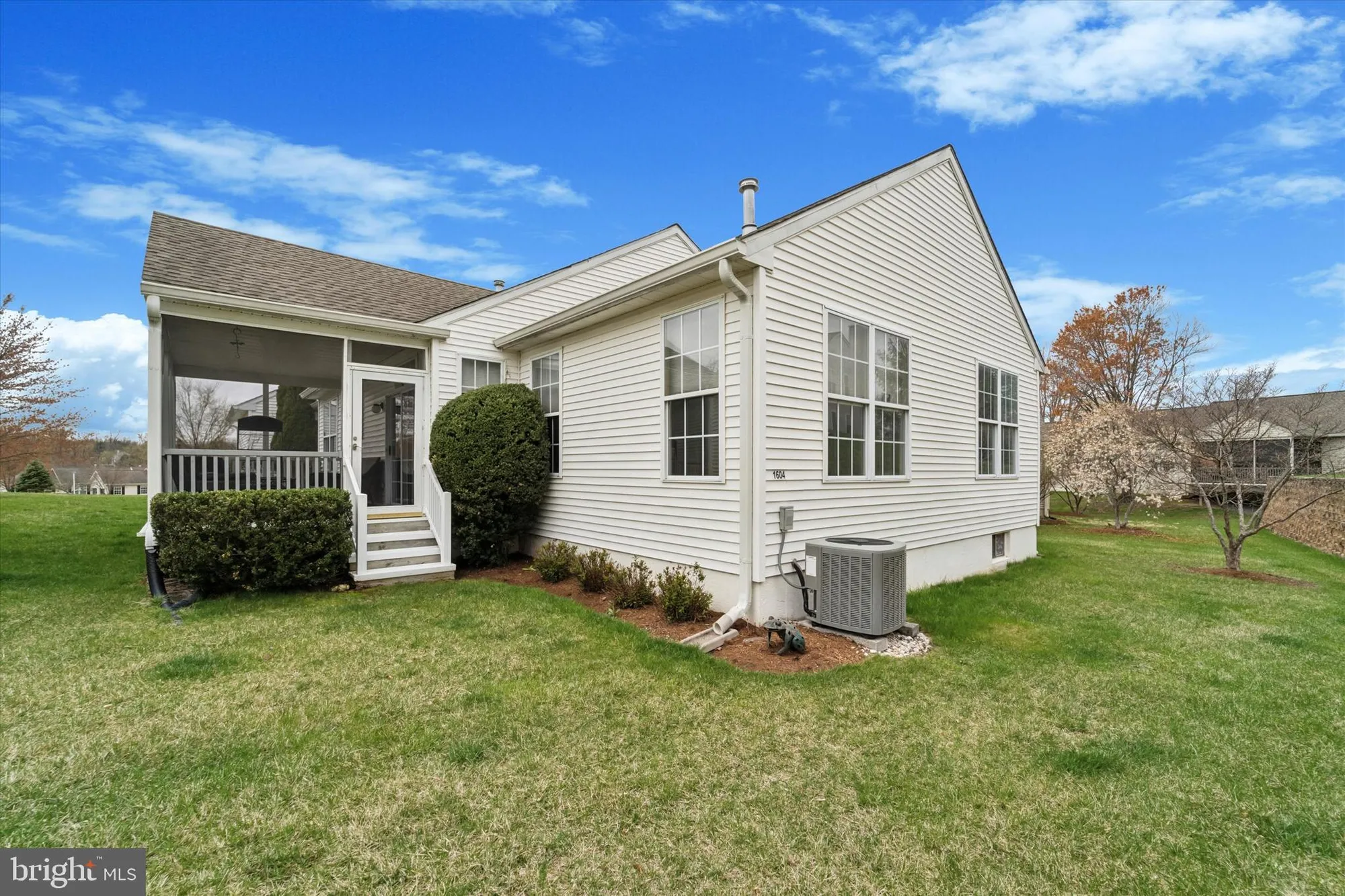 Property Slideshow image 2 of 19 | 1604 e fox brushs way, Glen Mills, PA, 19342