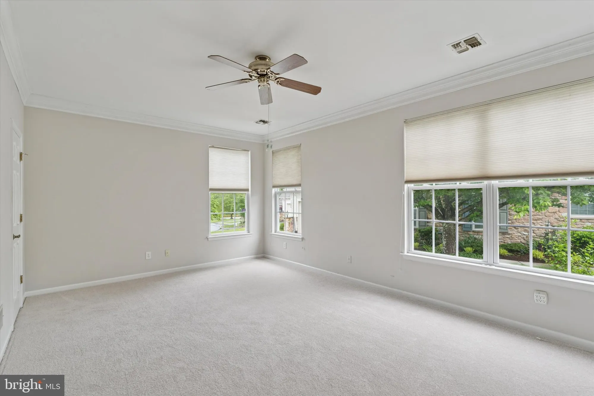 Property Slideshow image 13 of 19 | 1604 e fox brushs way, Glen Mills, PA, 19342
