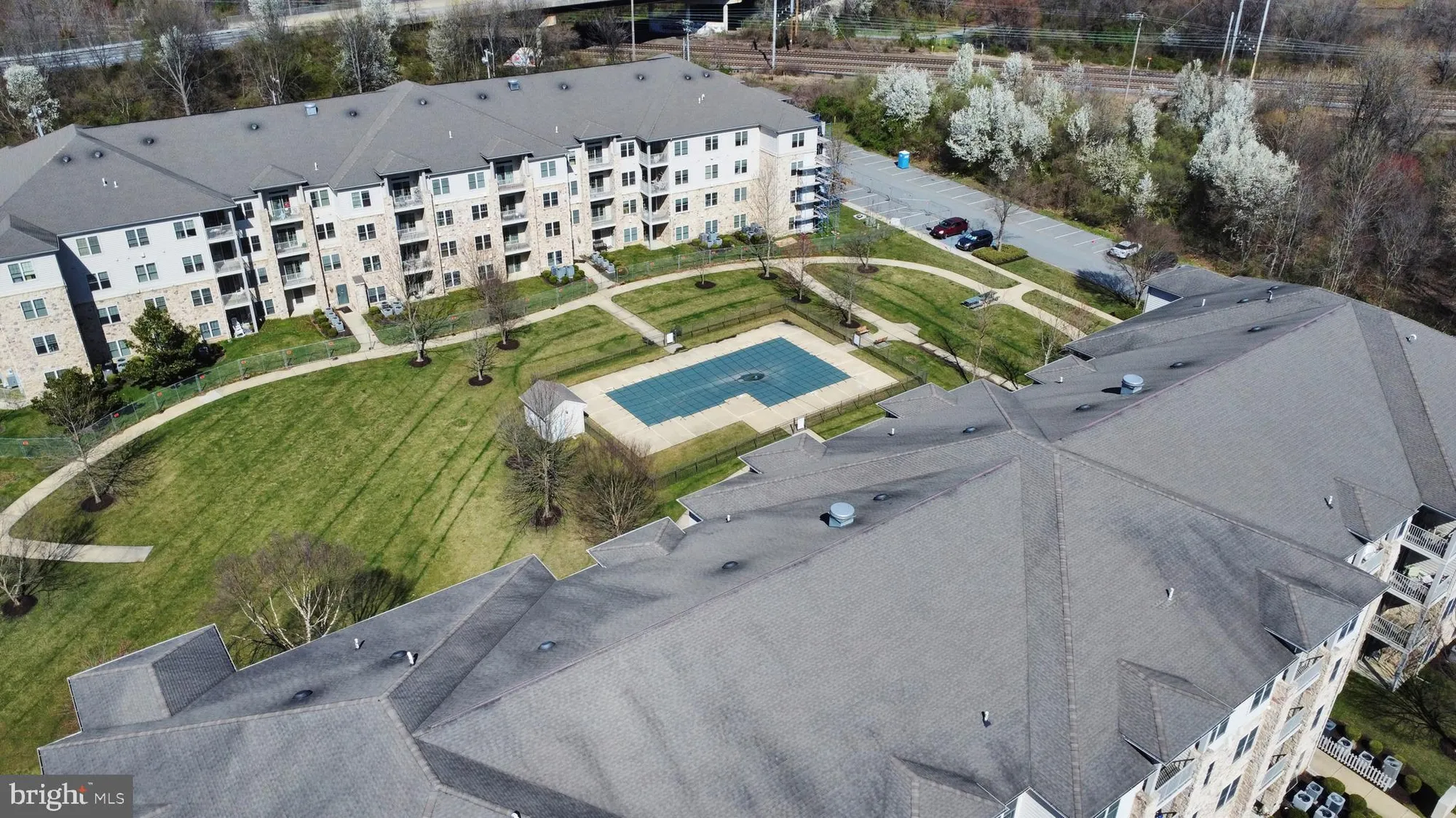 Property Slideshow image 33 of 34 | 3000 fountainview cir # 3107, Newark, DE, 19713