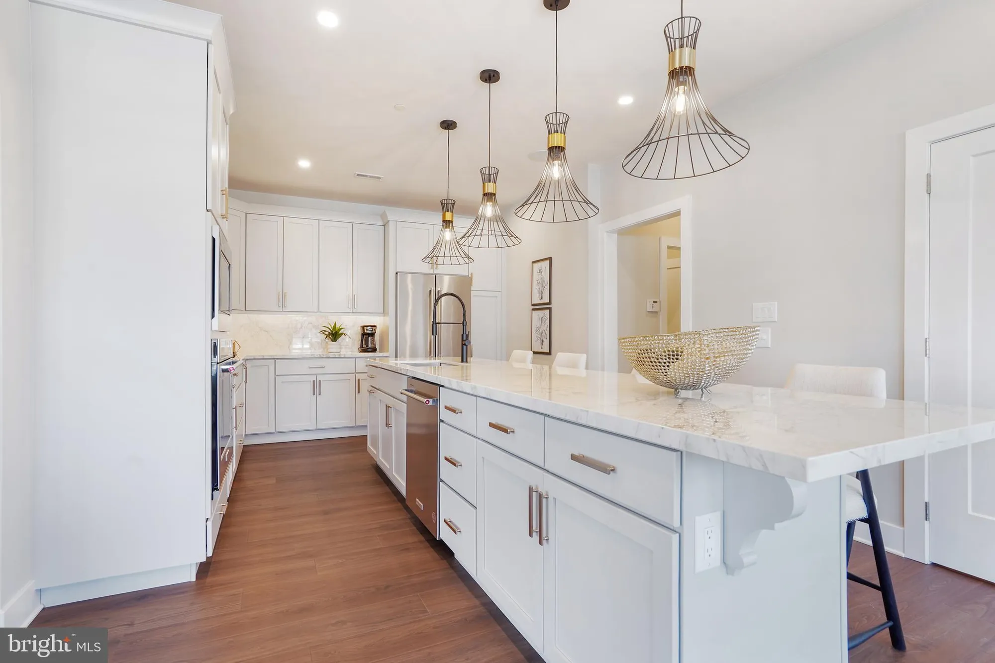 Property Slideshow image 10 of 48 | 508 fullerton farm ct, Warrington, PA, 18976