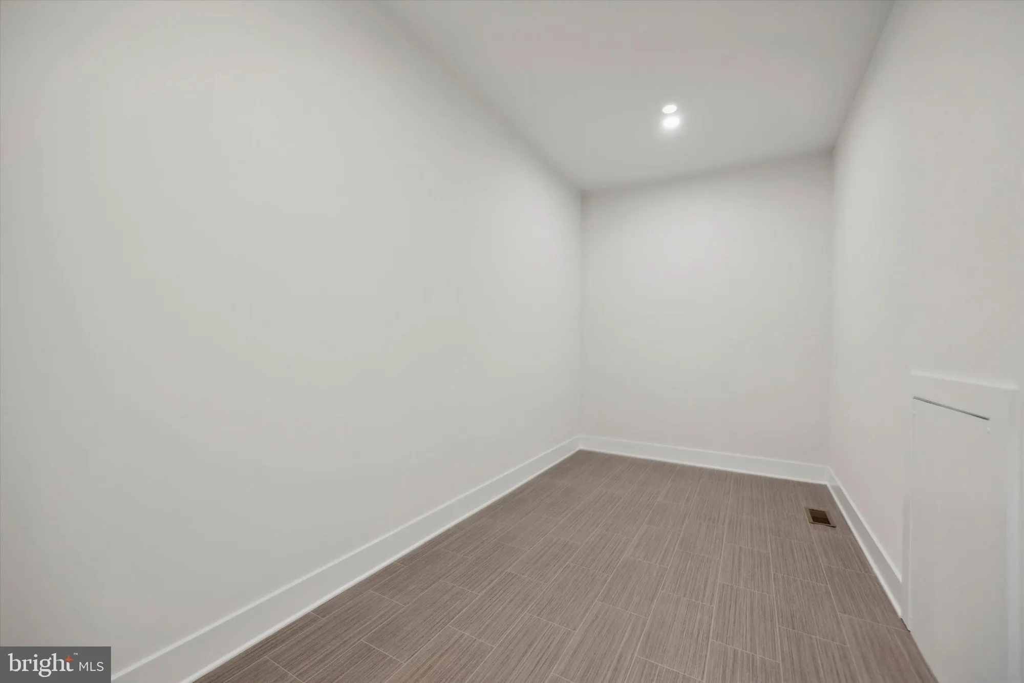 Property Slideshow image 21 of 32 | 506 fullerton farm ct #22, Warrington, PA, 18976