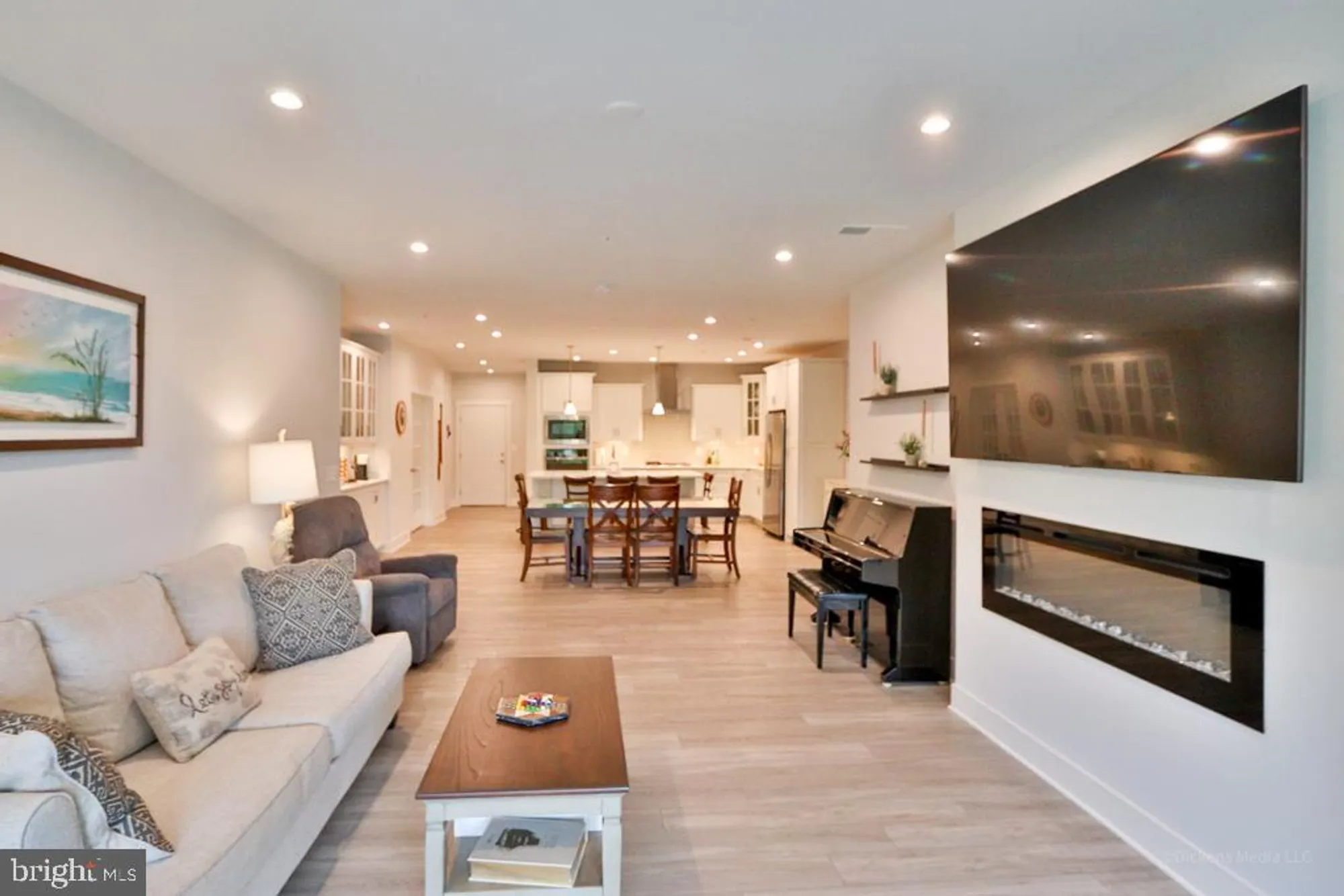 Property Slideshow image 3 of 32 | 190 harrier way 11, Chester, MD, 21619