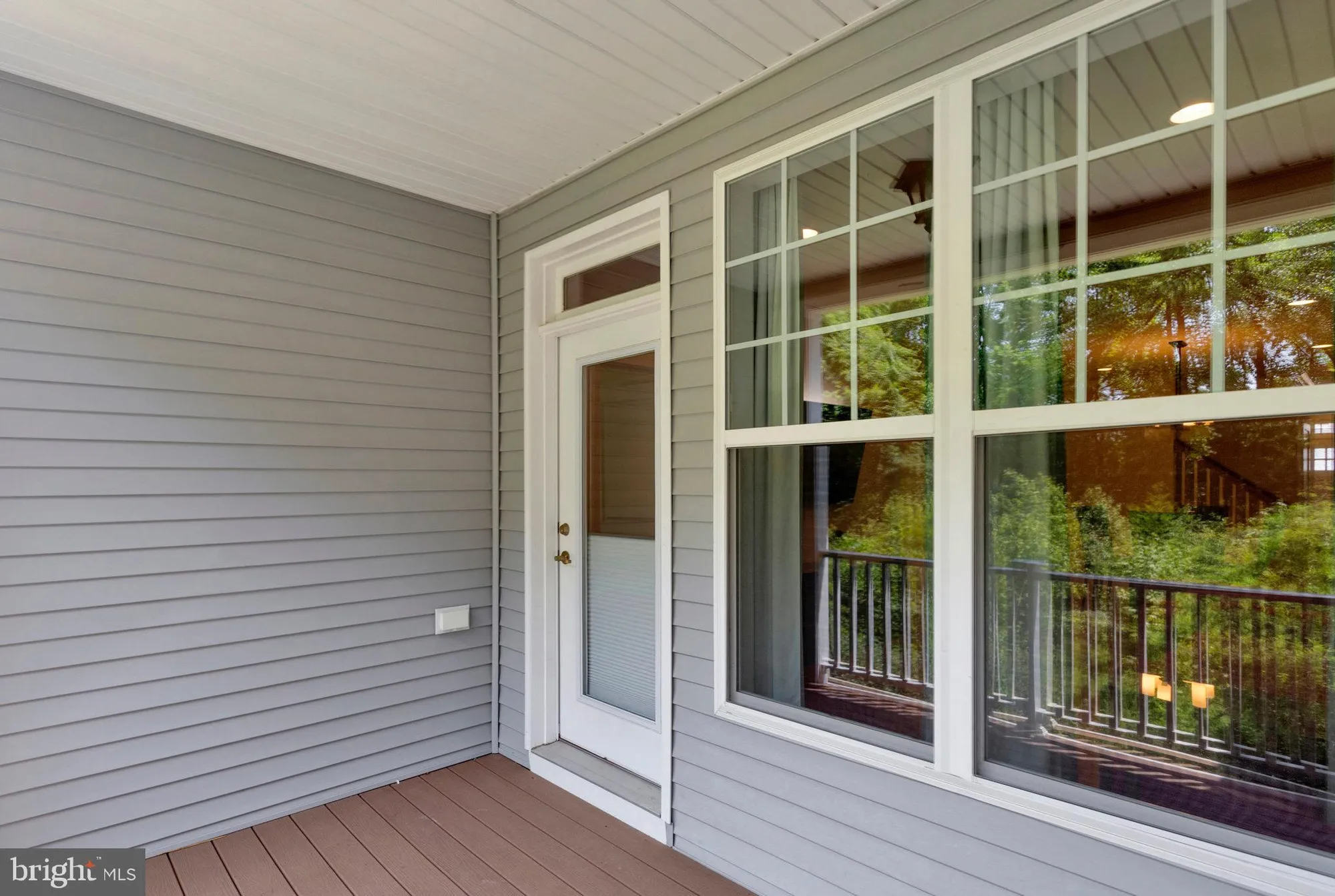 Property Slideshow image 14 of 54 | 9726 knowledge dr, Laurel, MD, 20723