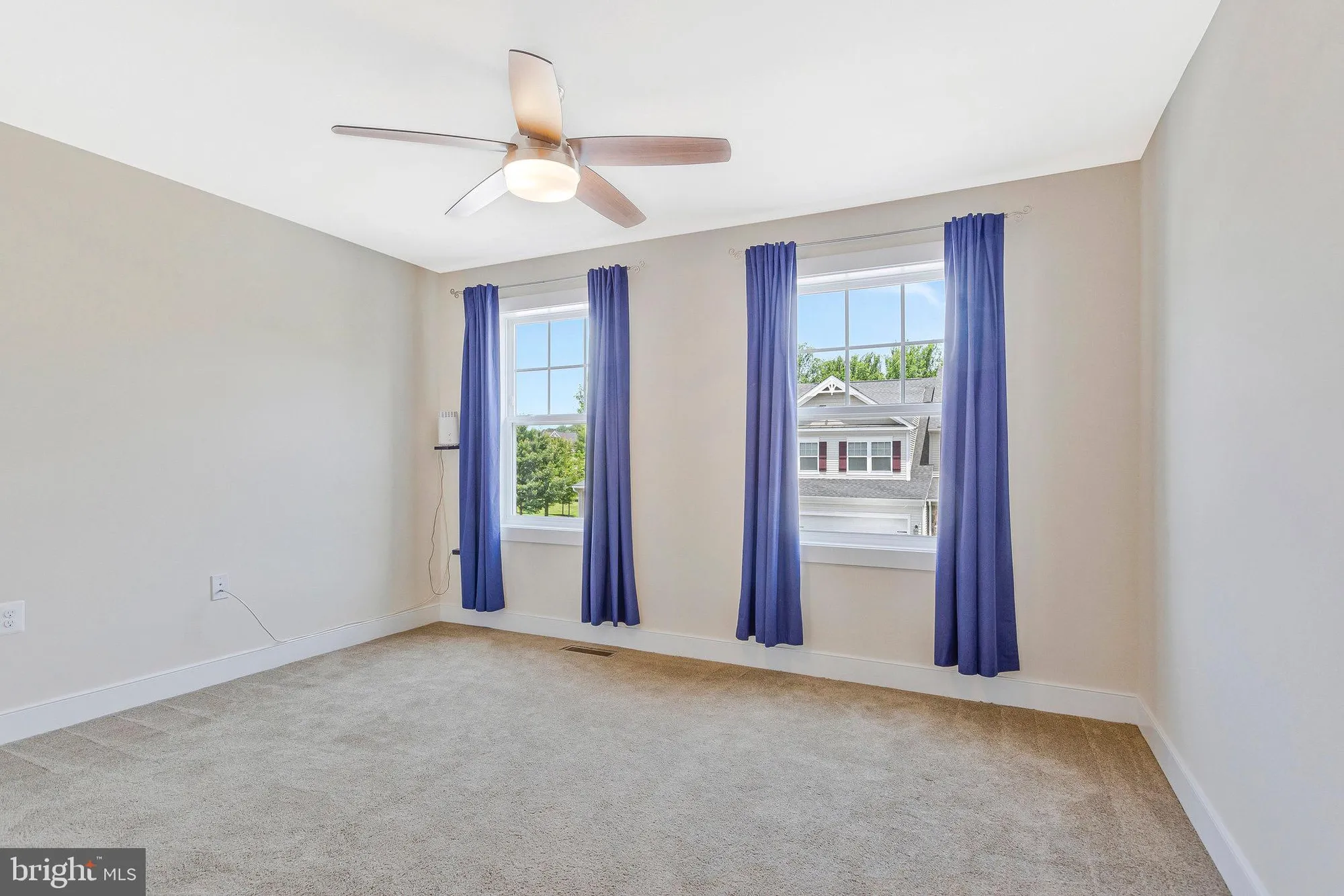 Property Slideshow image 30 of 54 | 9726 knowledge dr, Laurel, MD, 20723