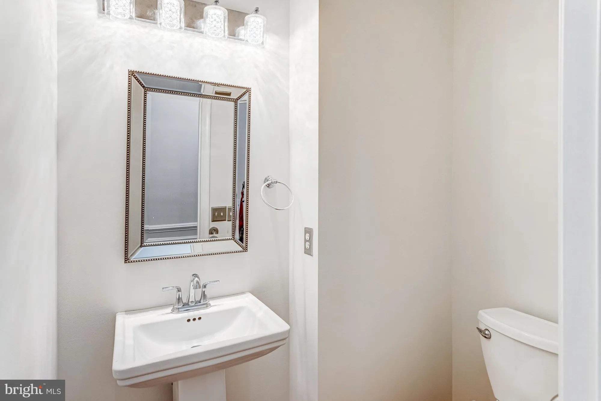 Property Slideshow image 14 of 45 | 16453 sparkling brook loop, Dumfries, VA, 22025