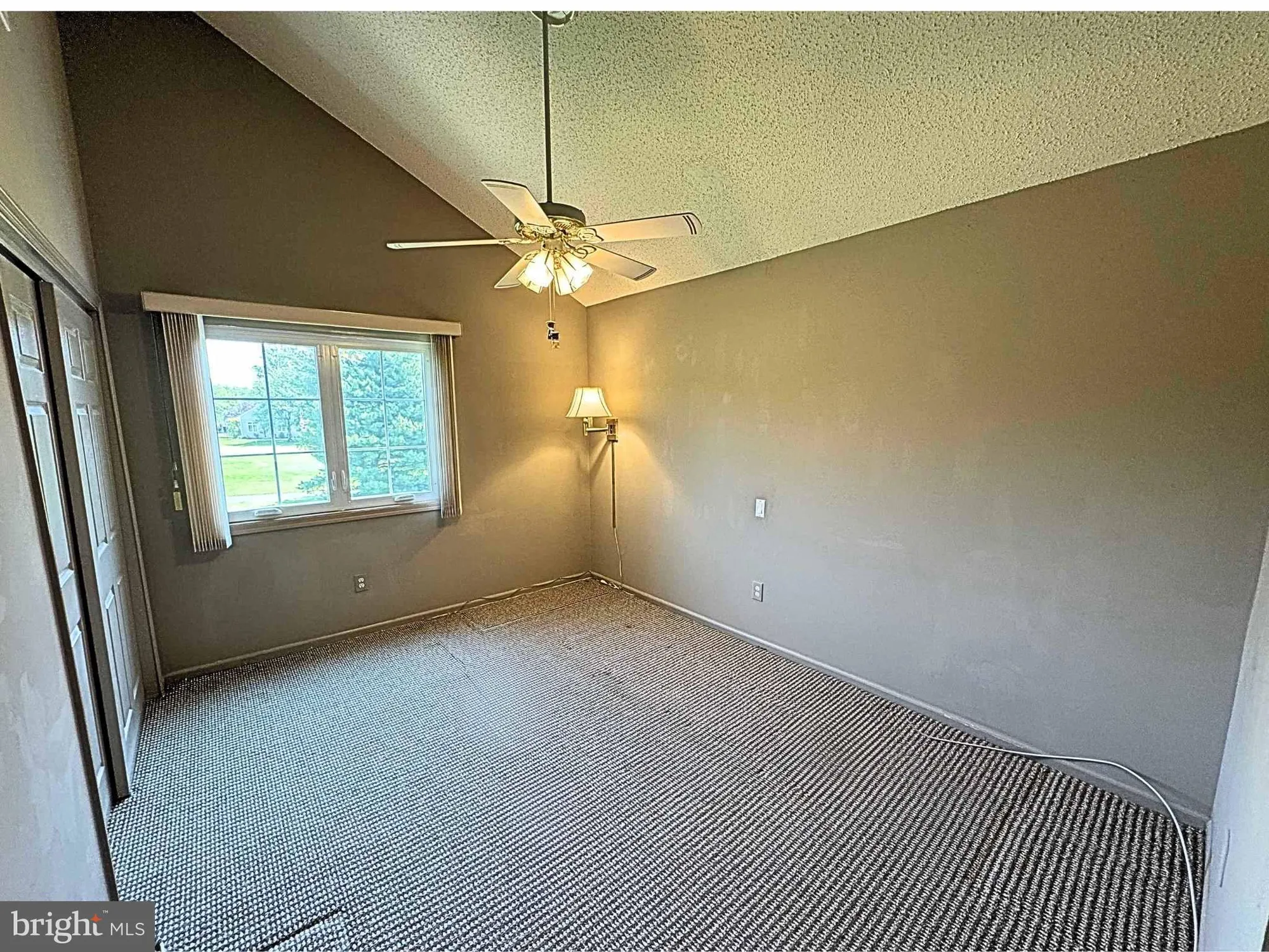 Property Slideshow image 19 of 24 | 38 rutland ln i, Monroe Township, NJ, 08831