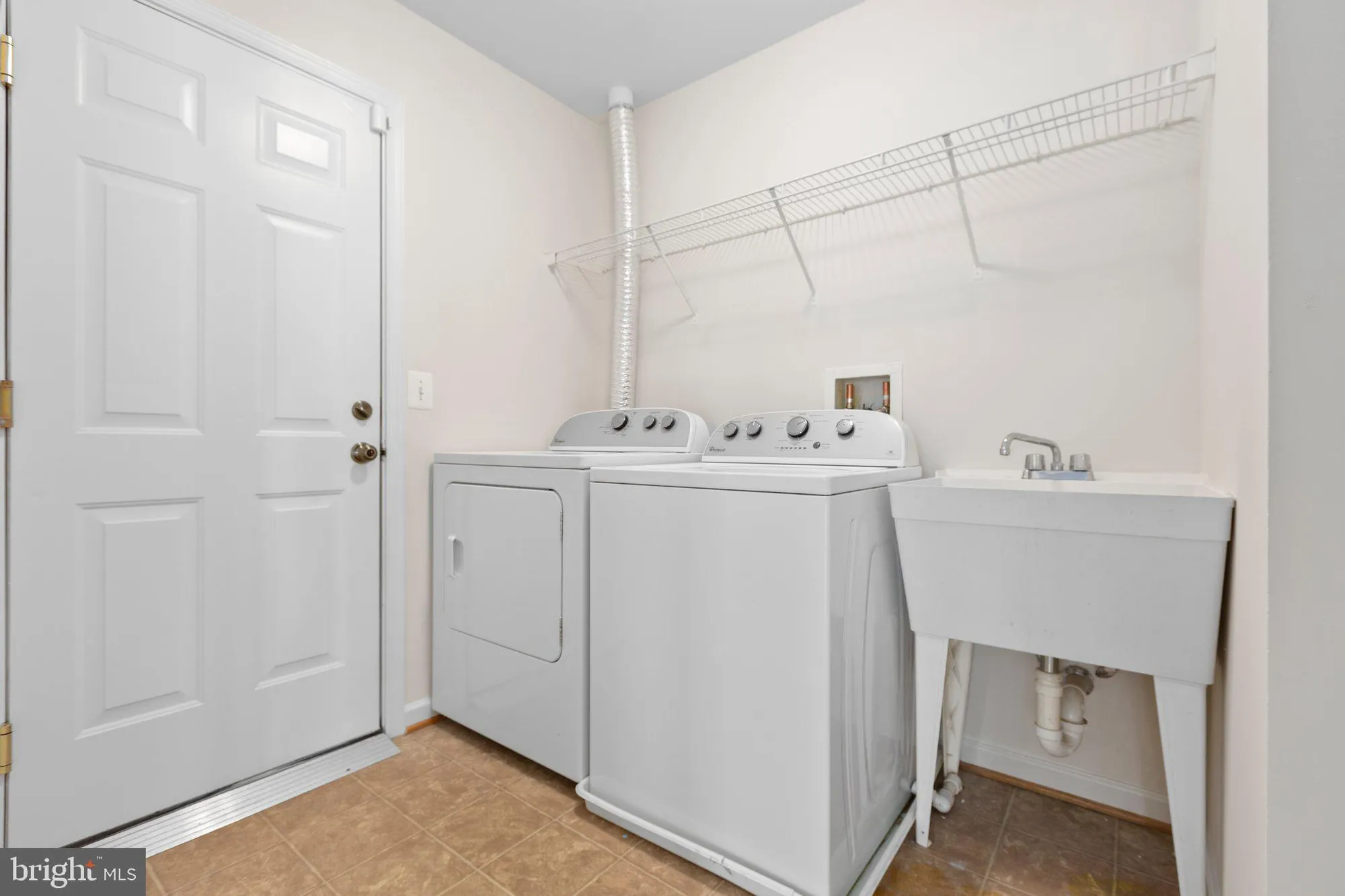 Property Slideshow image 31 of 45 | 5910 w carnifex ferry rd, Fredericksburg, VA, 22407