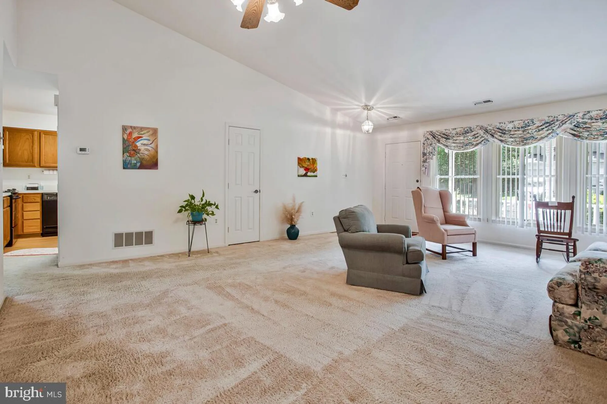 Property Slideshow image 12 of 53 | 2828 berth ct, Annapolis, MD, 21401