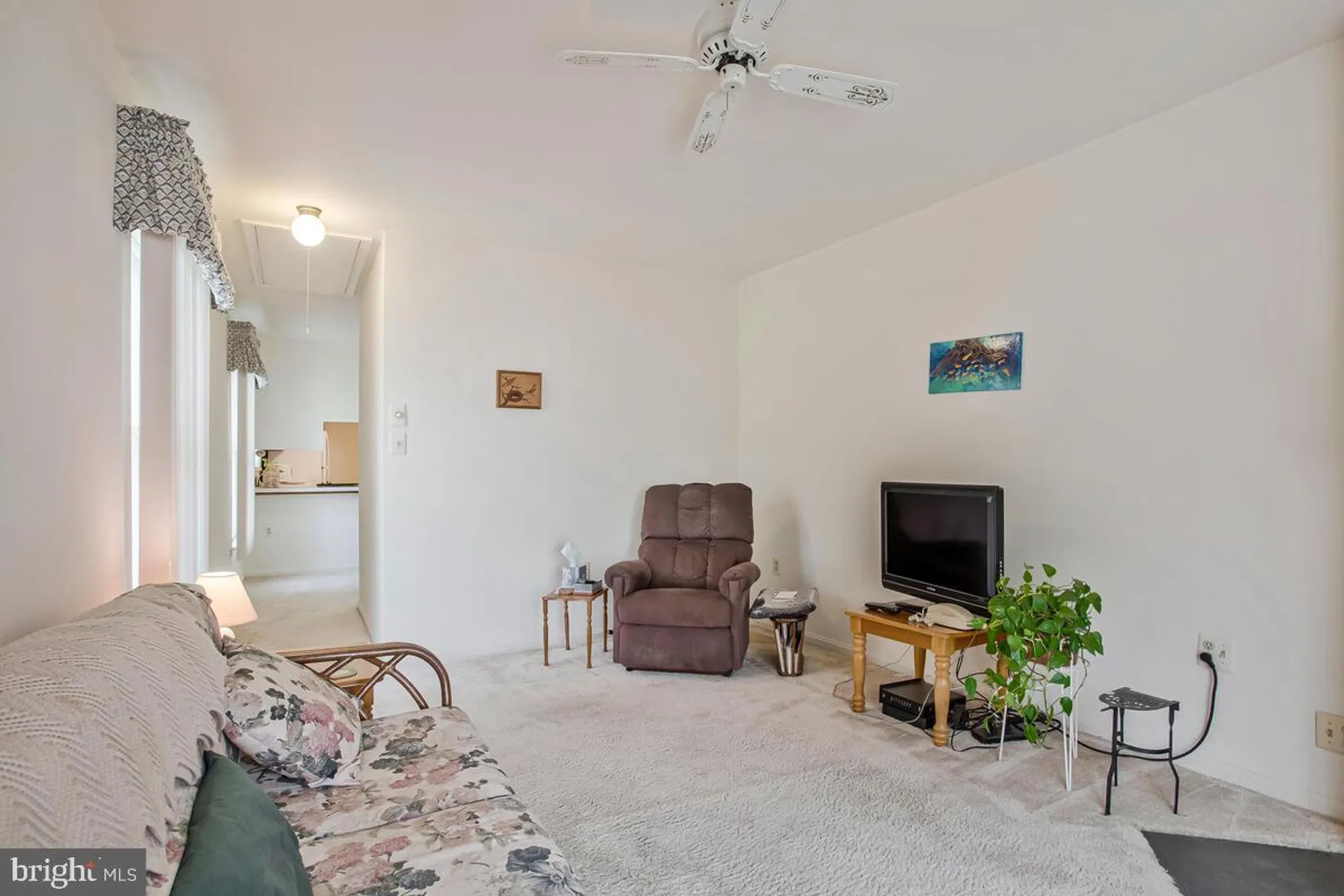 Property Slideshow image 21 of 53 | 2828 berth ct, Annapolis, MD, 21401