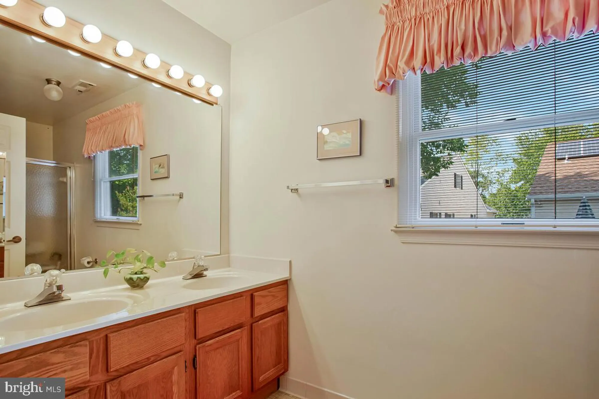 Property Slideshow image 25 of 53 | 2828 berth ct, Annapolis, MD, 21401