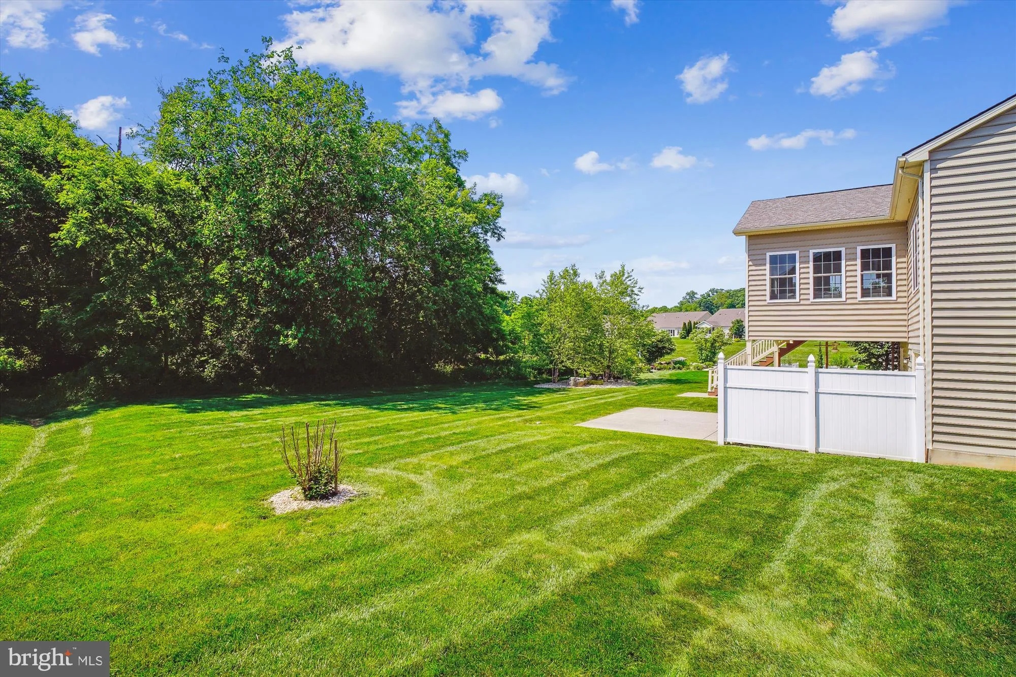 Property Slideshow image 5 of 49 | 9616 cobble stone ct, Hagerstown, MD, 21740