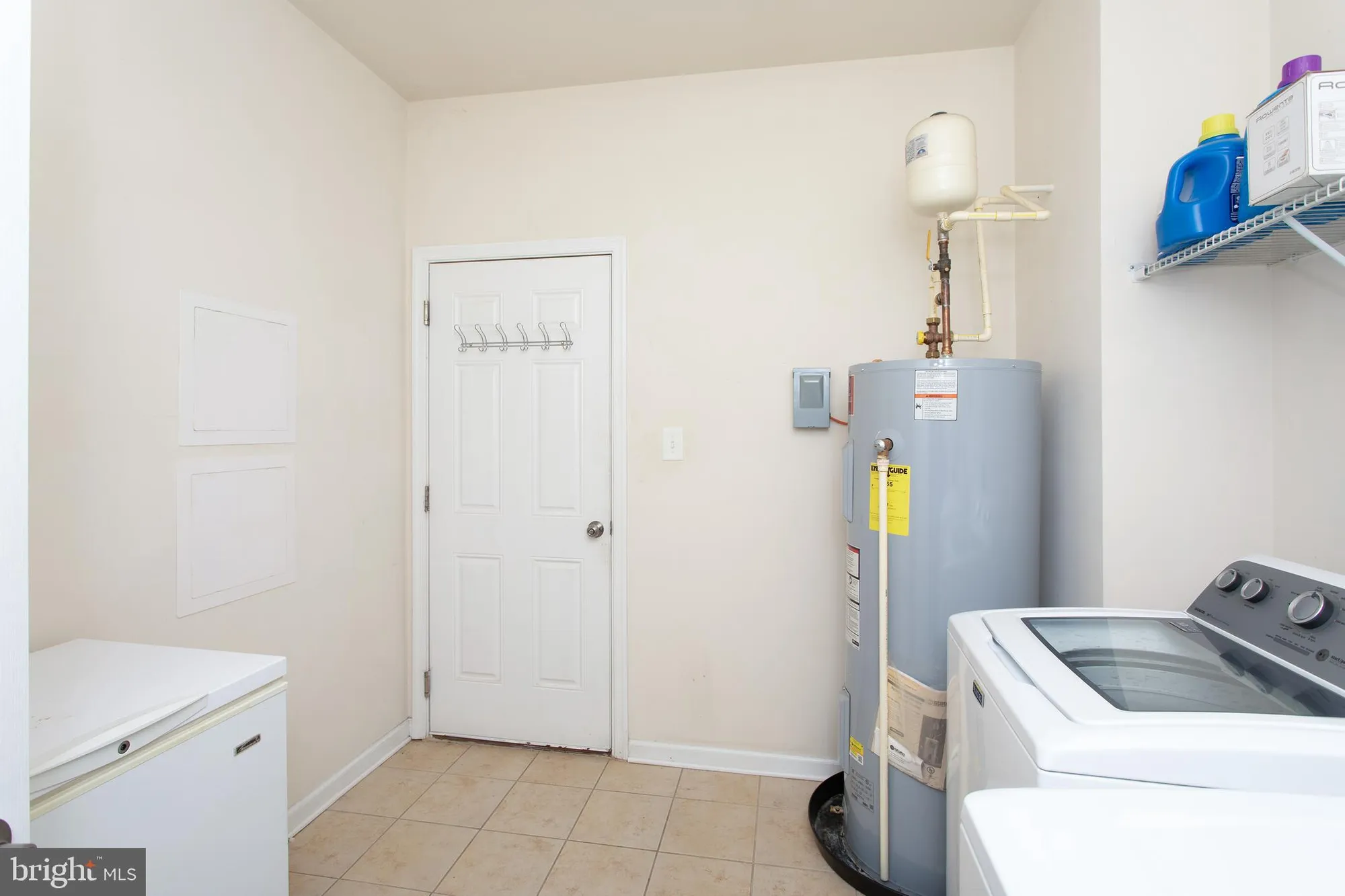 Property Slideshow image 24 of 54 | 11257 yellowstone ct, White Plains, MD, 20695