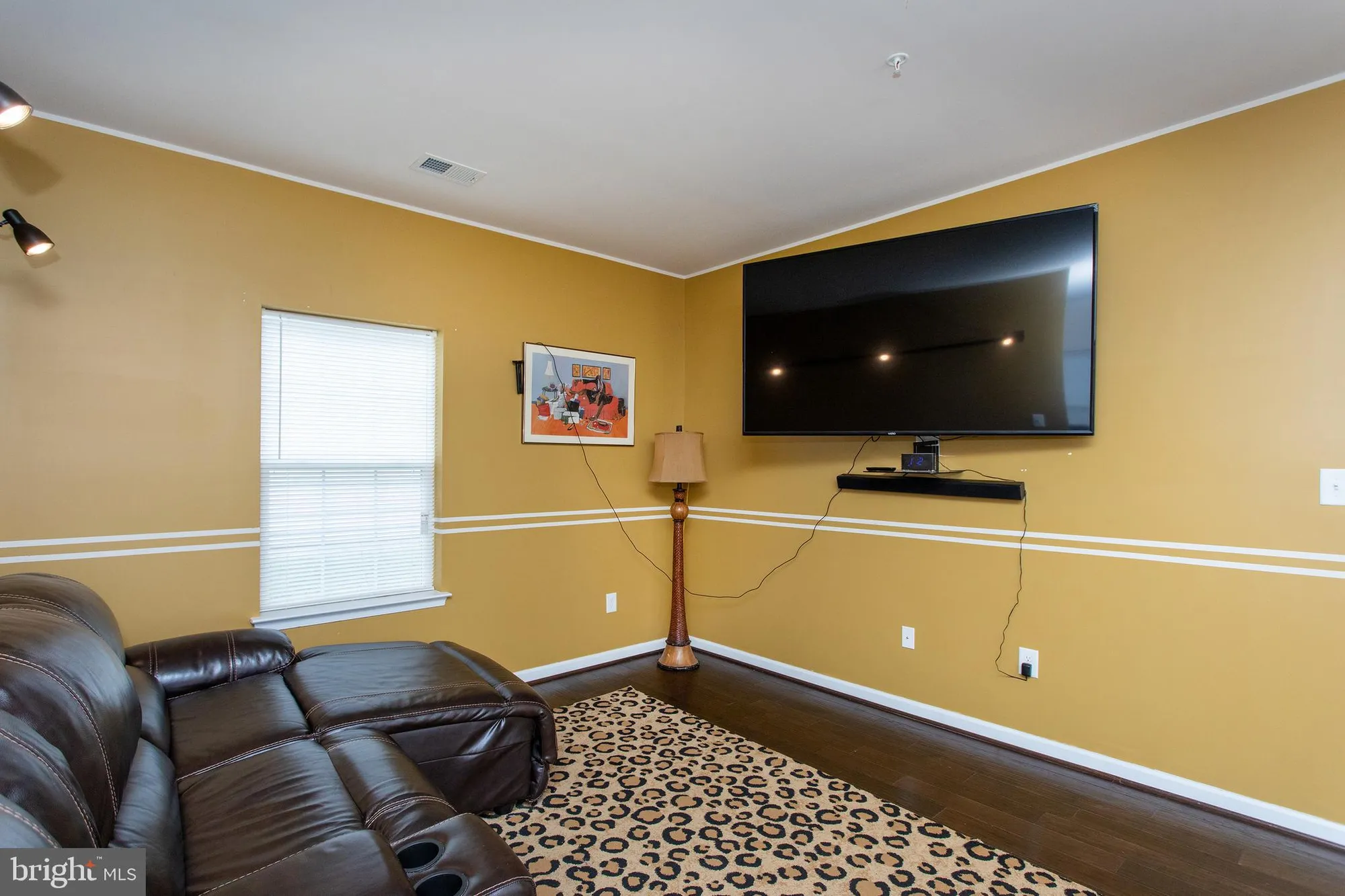 Property Slideshow image 39 of 54 | 11257 yellowstone ct, White Plains, MD, 20695