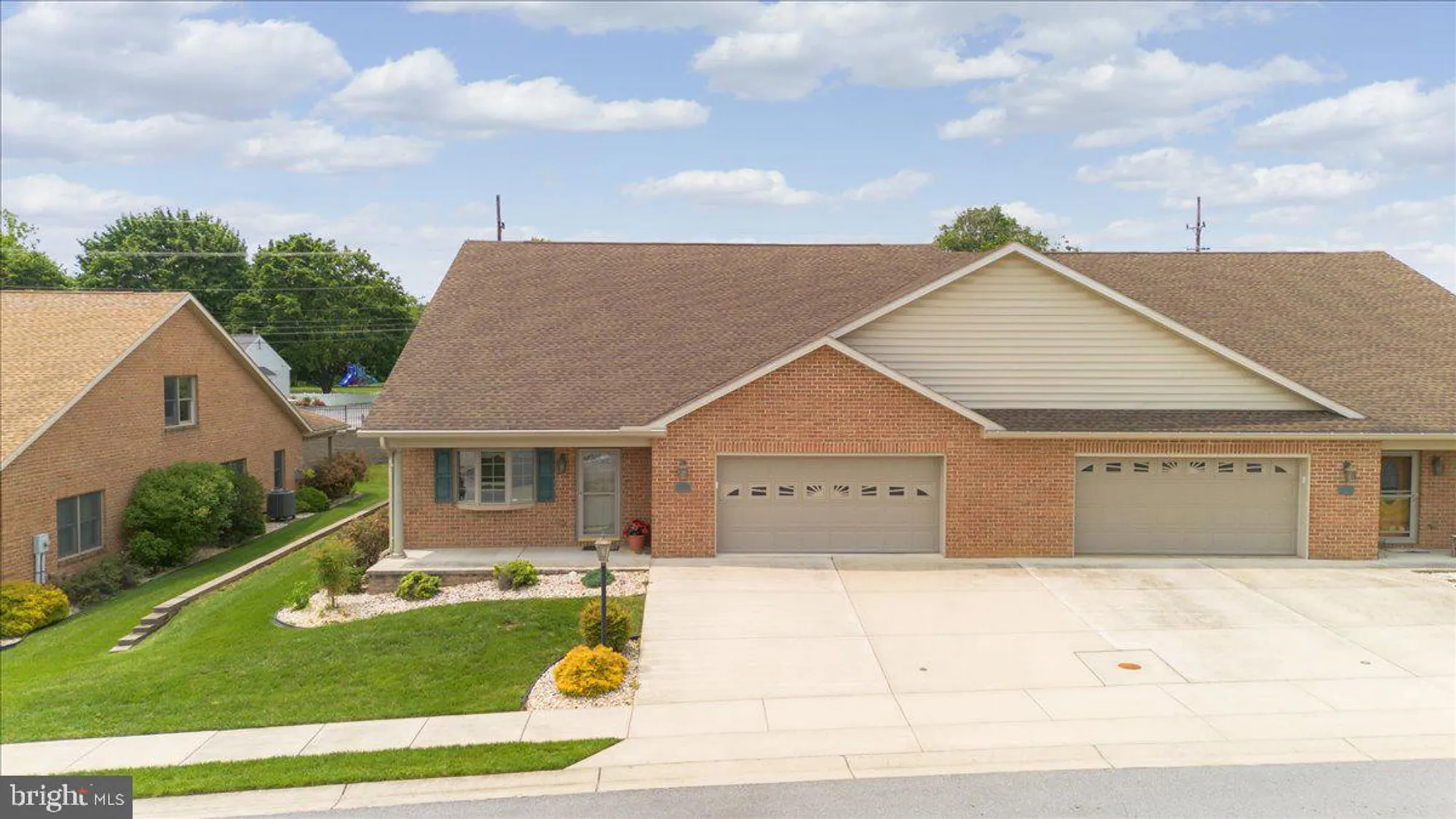 Property Slideshow image 3 of 51 | 13336 marquise dr, Hagerstown, MD, 21742