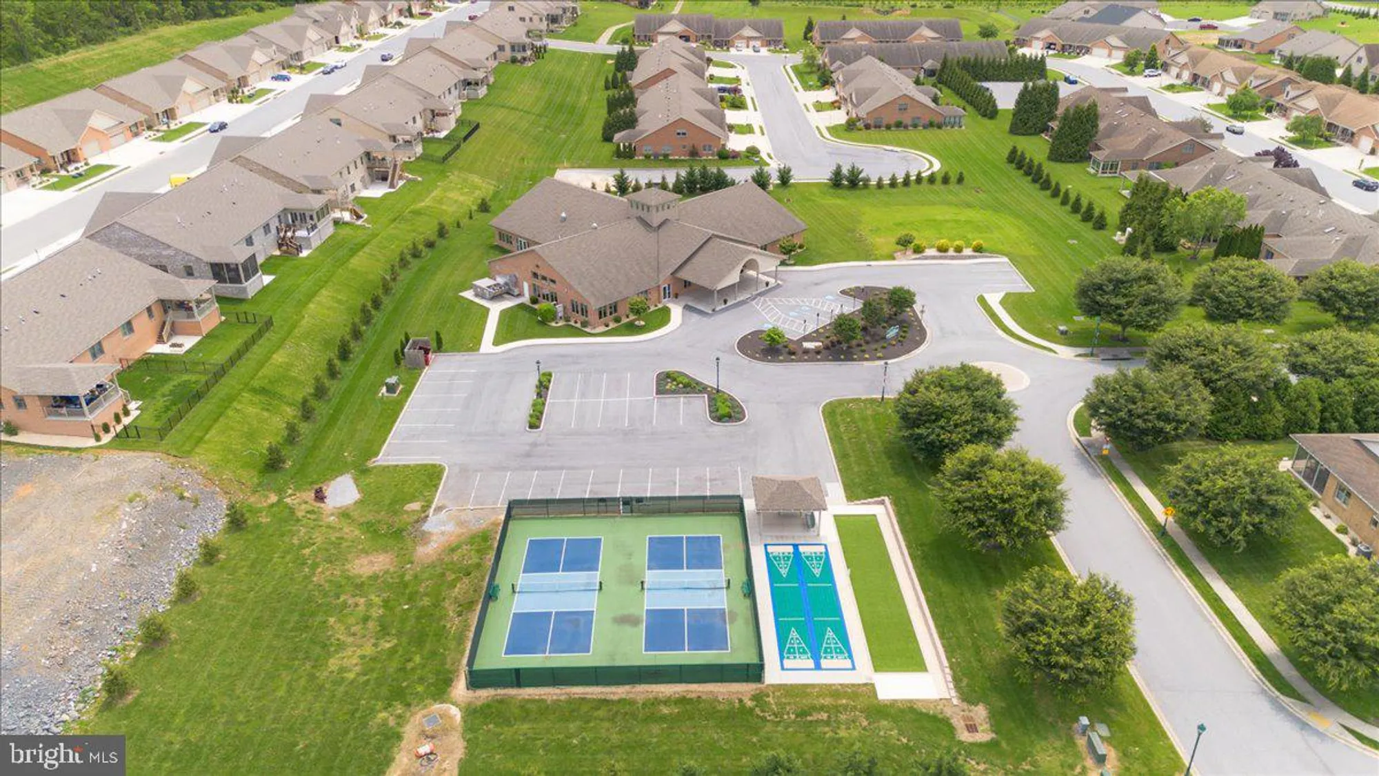 Property Slideshow image 34 of 51 | 13336 marquise dr, Hagerstown, MD, 21742