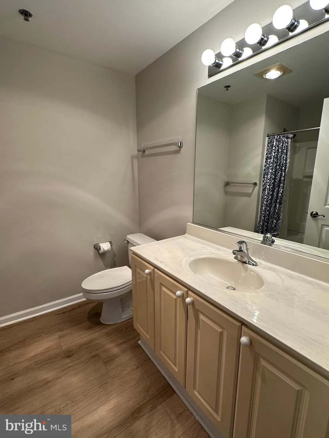 Property Slideshow image 26 of 45 | 2904 n leisure world blvd 211, Silver Spring, MD, 20906