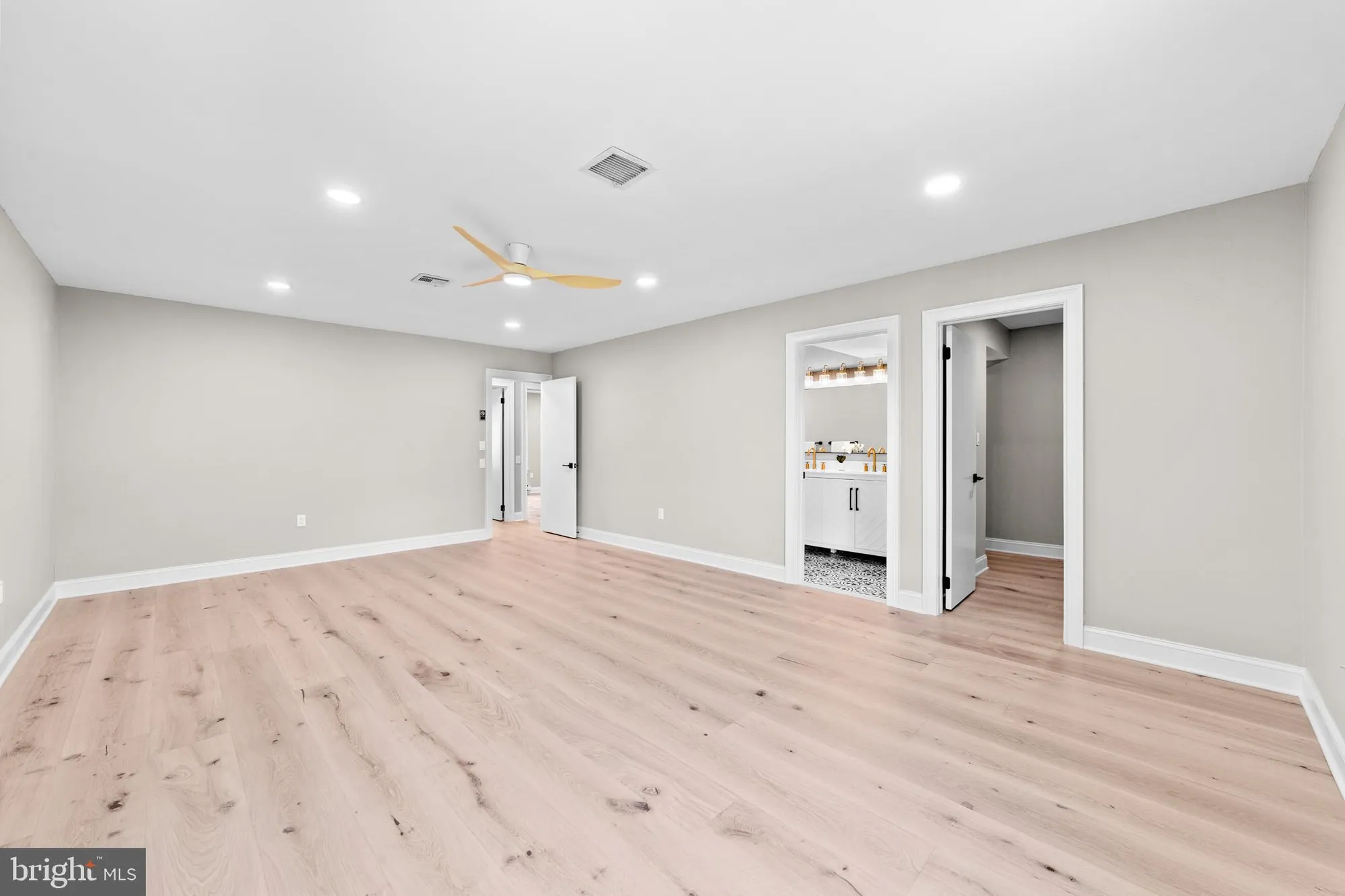 Property Slideshow image 13 of 30 | 442 dahlia plz a, Monroe Township, NJ, 08831