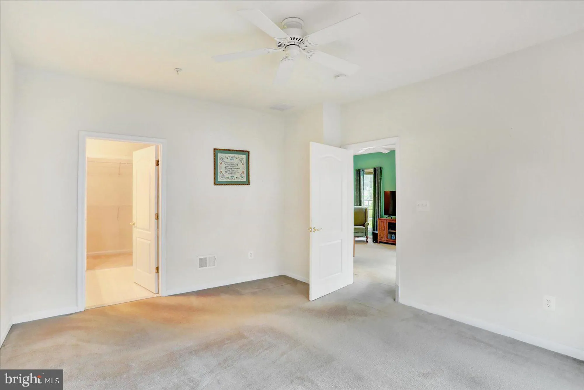 Property Slideshow image 22 of 39 | 152 saddletop dr # 354, Taneytown, MD, 21787