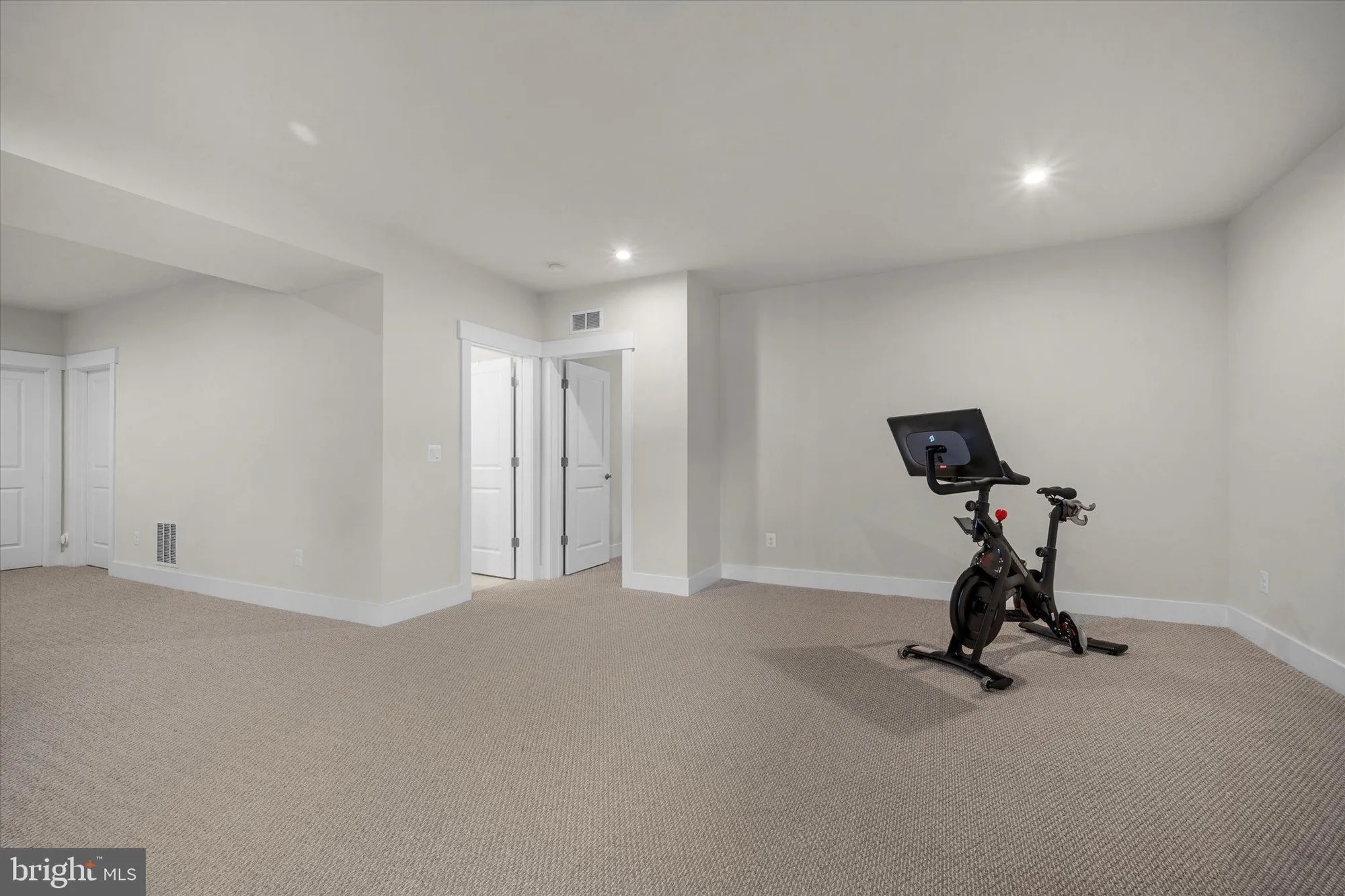 Property Slideshow image 33 of 60 | 43441 bettys farm dr, Chantilly, VA, 20152