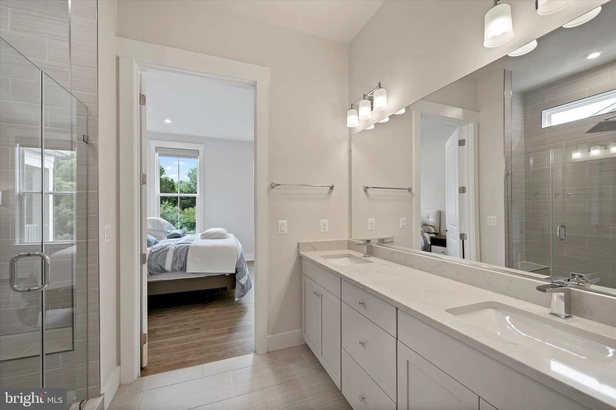 Property Slideshow image 21 of 60 | 43441 bettys farm dr, Chantilly, VA, 20152