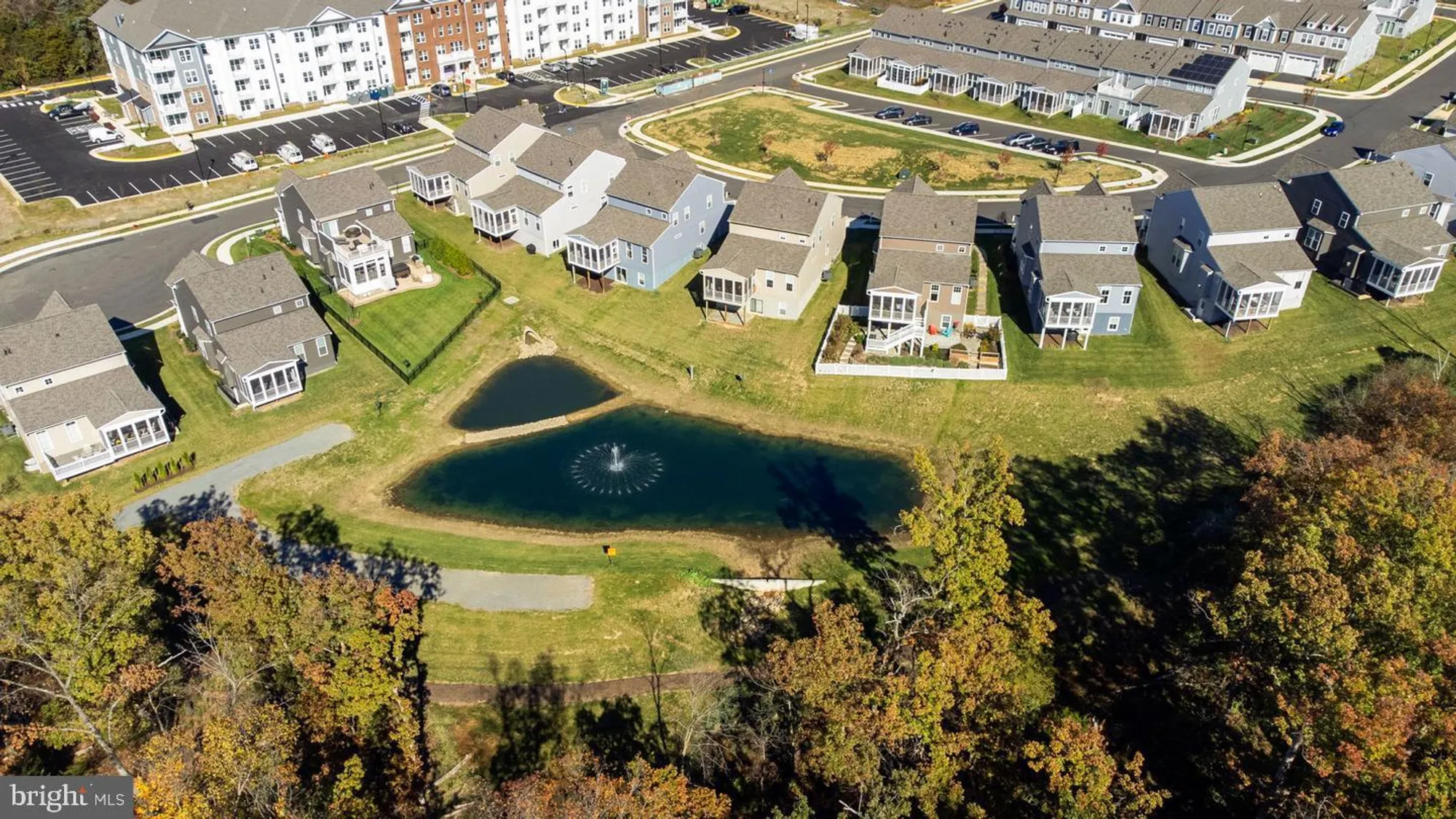 Property Slideshow image 49 of 60 | 43441 bettys farm dr, Chantilly, VA, 20152