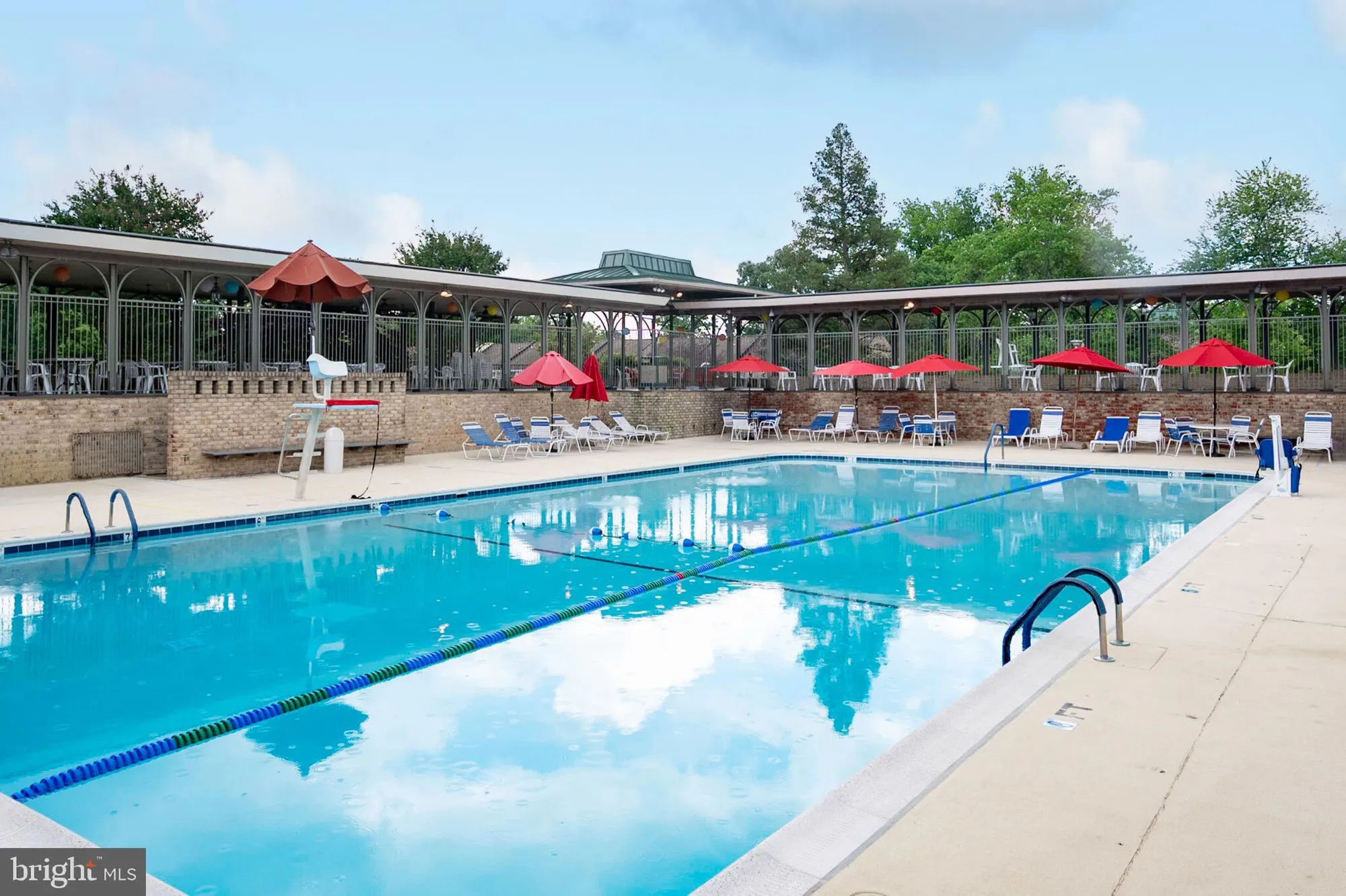 Property Slideshow image 23 of 32 | 3360 gleneagles dr 71-2b, Silver Spring, MD, 20906