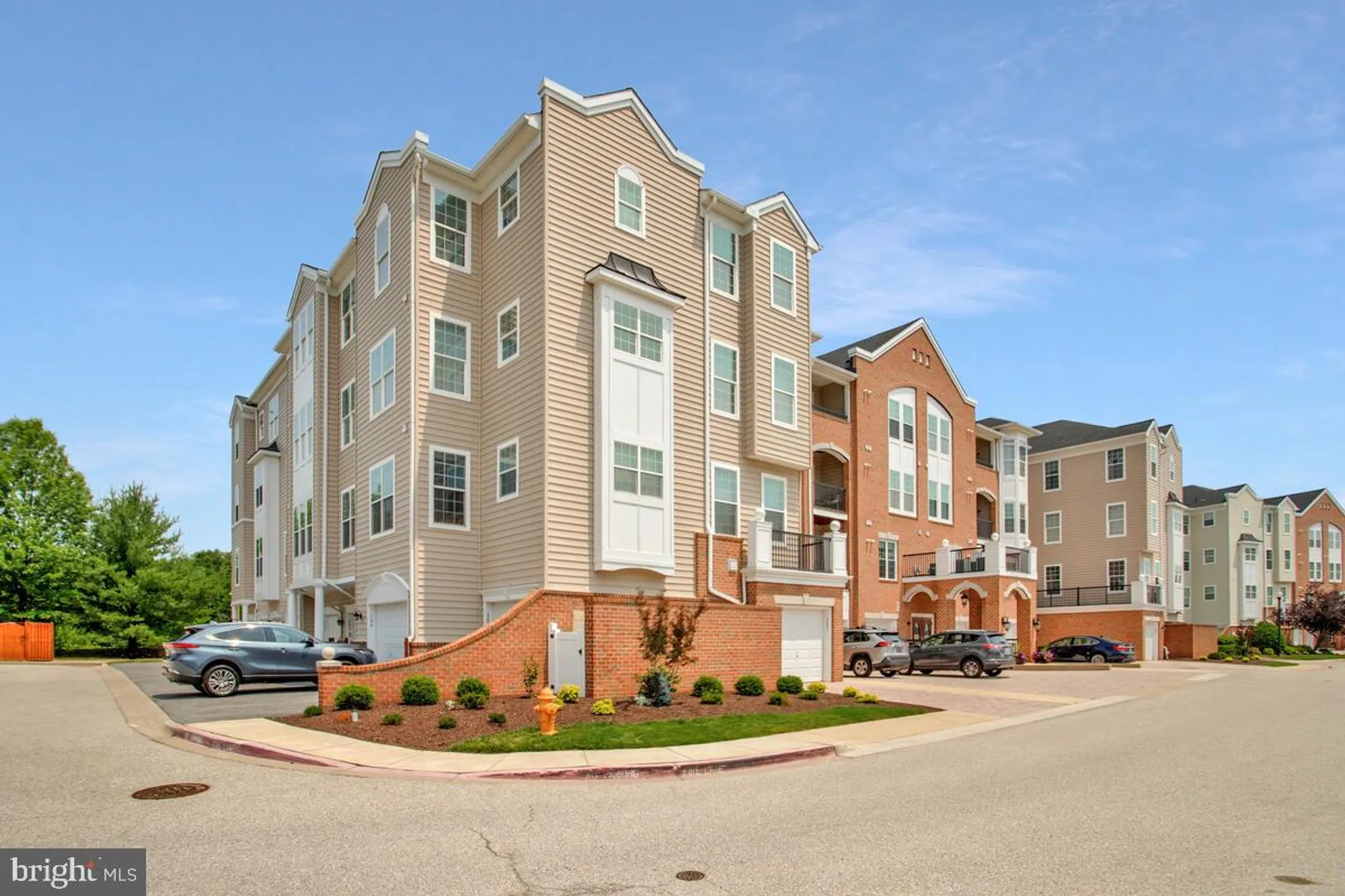 Property Slideshow image 1 of 62 | 7305 maplecrest rd 206, Elkridge, MD, 21075