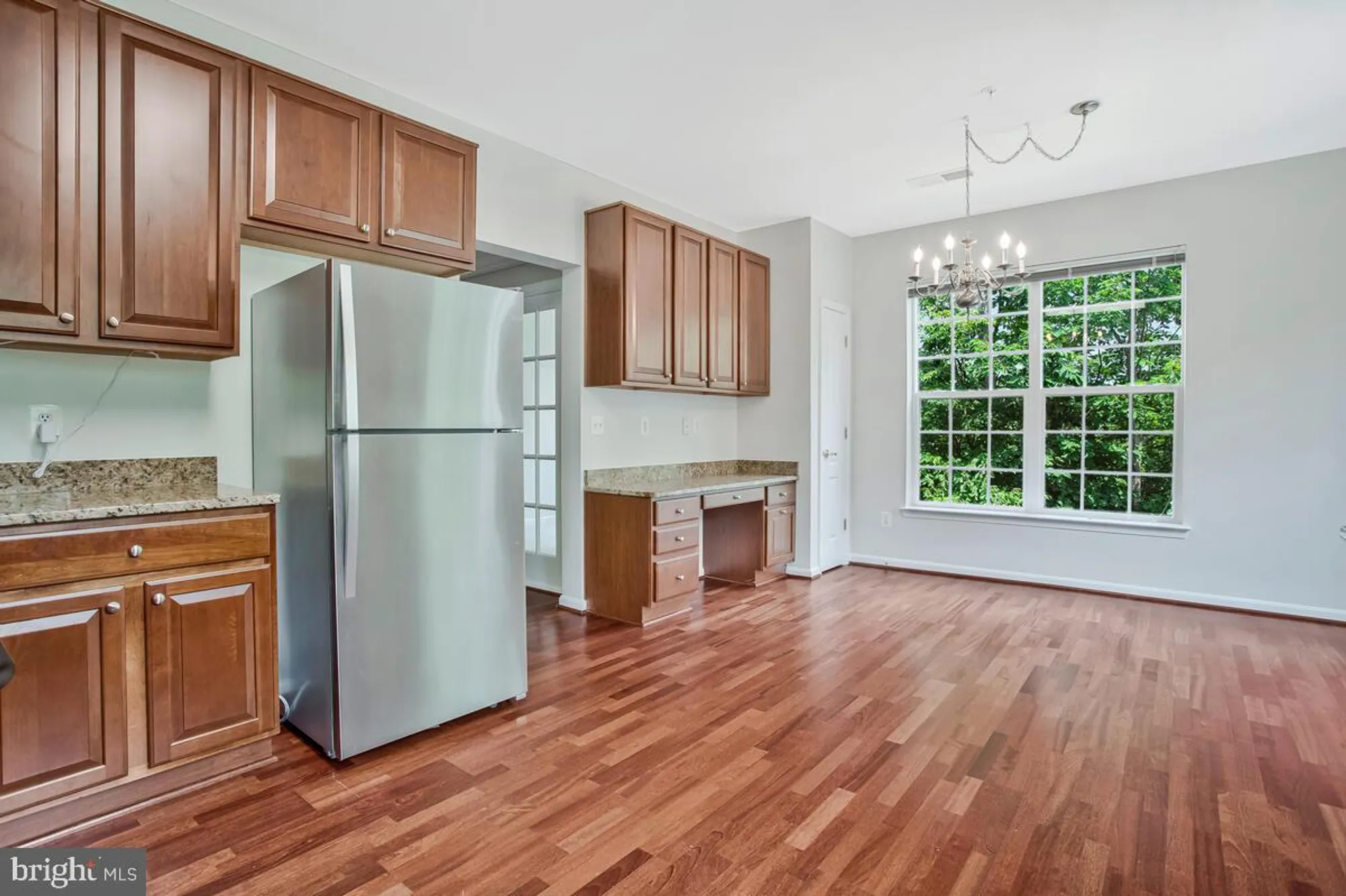 Property Slideshow image 18 of 62 | 7305 maplecrest rd 206, Elkridge, MD, 21075