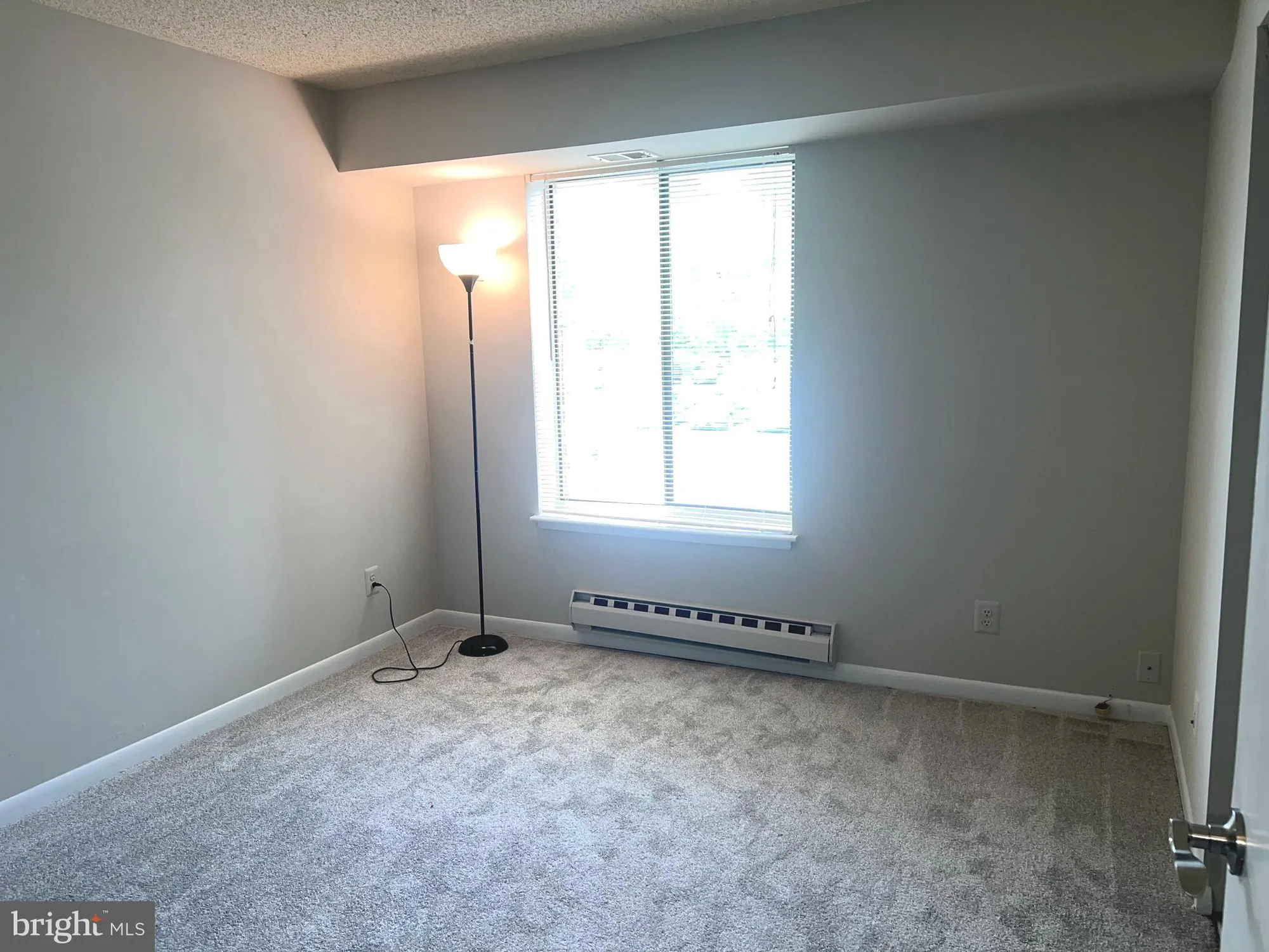 Property Slideshow image 24 of 44 | 15300 beaverbrook ct 88-2b, Silver Spring, MD, 20906