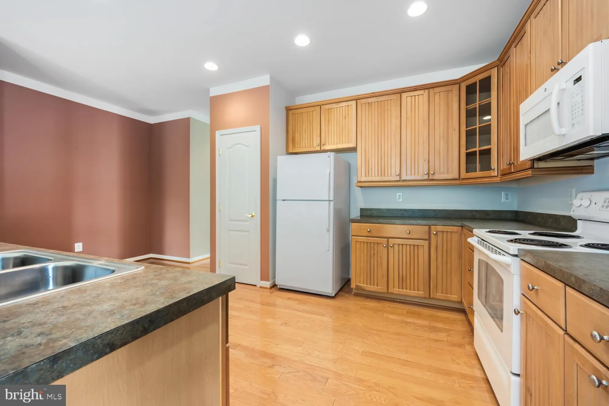 Property Slideshow image 16 of 62 | 214 orchestra pl, Centreville, MD, 21617