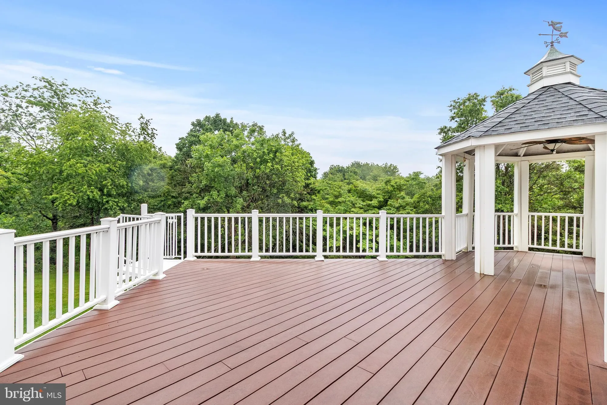 Property Slideshow image 48 of 57 | 15691 alderbrook dr, Haymarket, VA, 20169