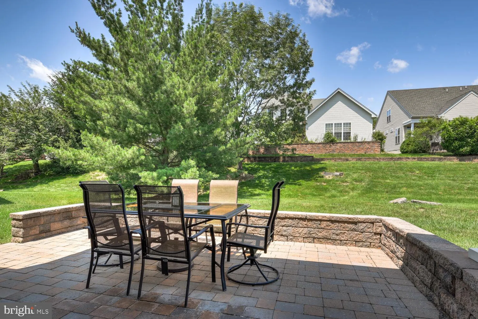 Property Slideshow image 54 of 68 | 118 andover dr, Kendall Park, NJ, 08824