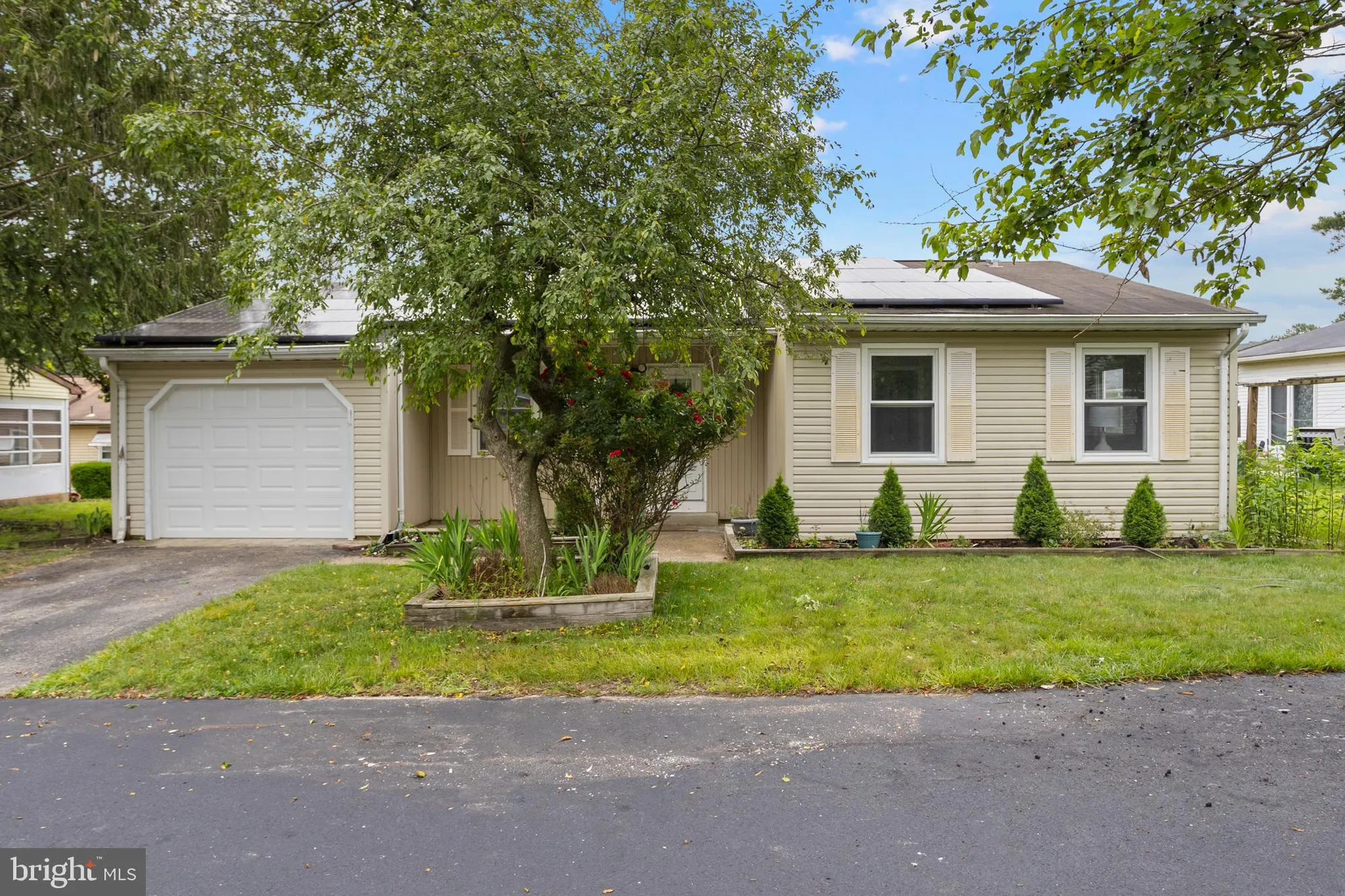 Property Slideshow image 25 of 25 | 48 westport dr # 71, Whiting, NJ, 08759