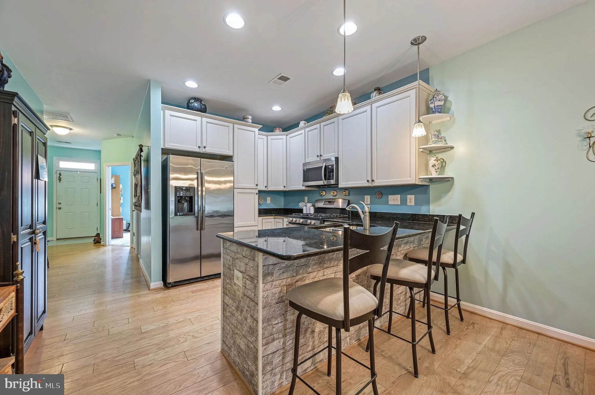 Property Slideshow image 5 of 30 | 147 candor ln, Dover, DE, 19901