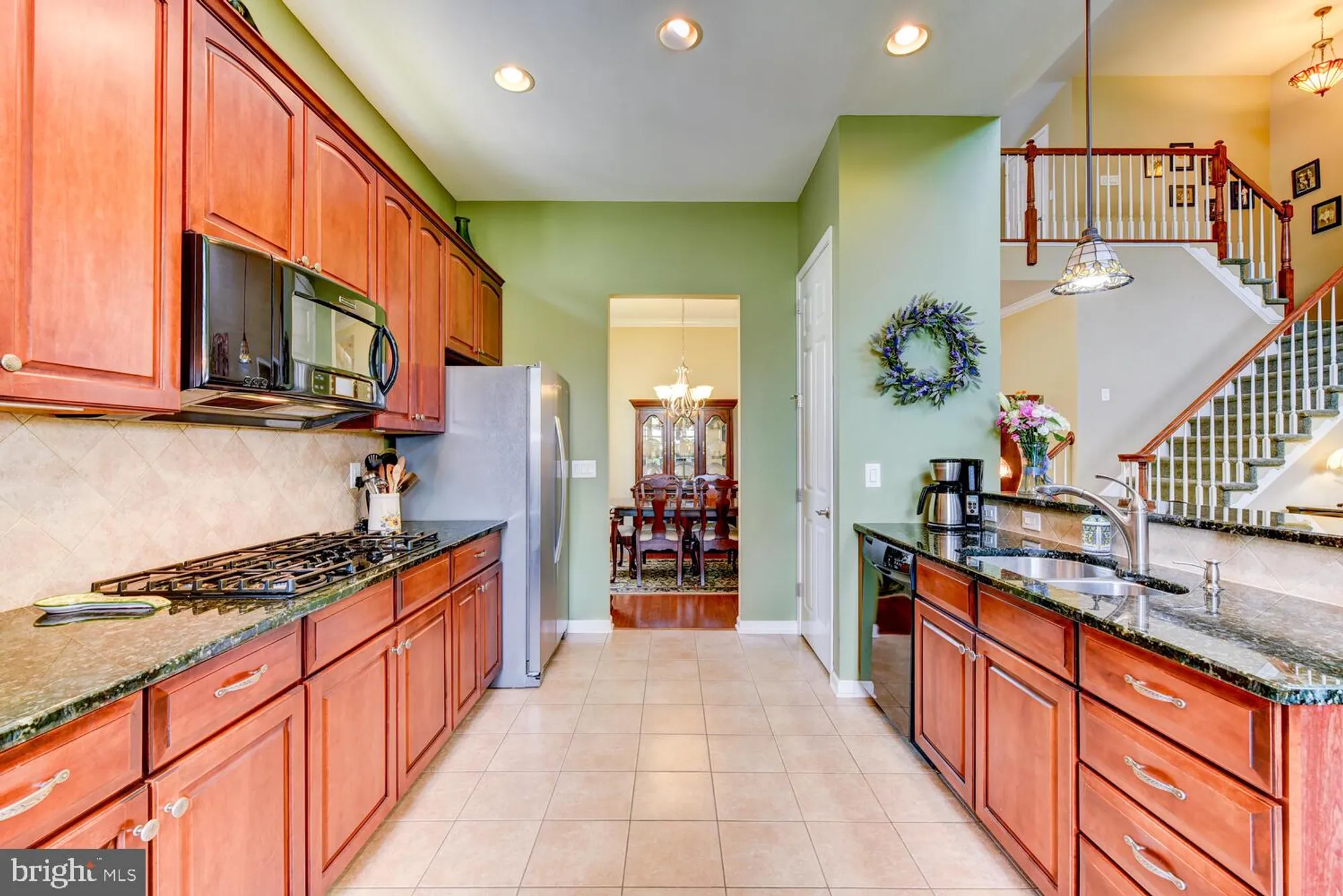 Property Slideshow image 31 of 68 | 118 andover dr, Kendall Park, NJ, 08824