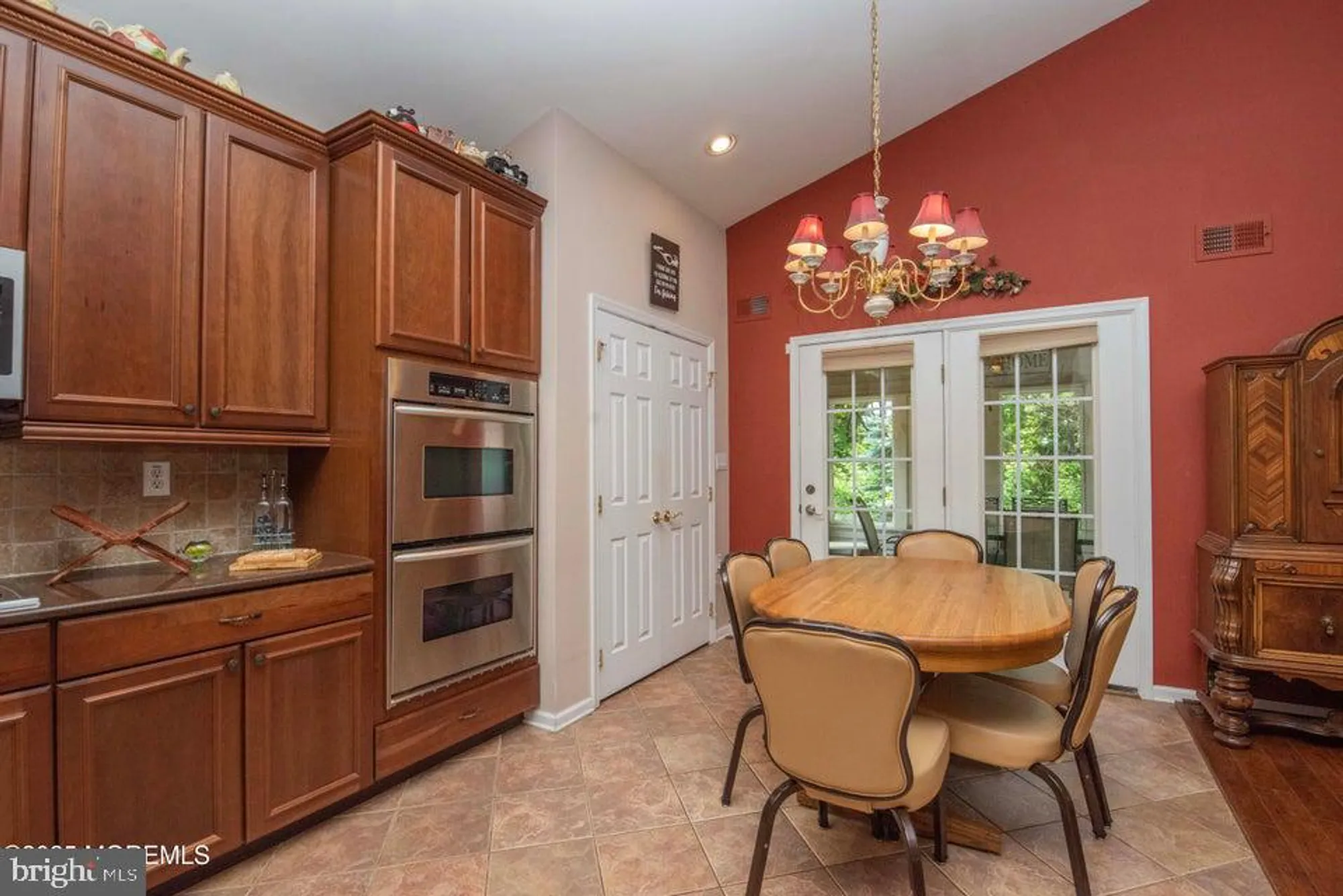 Property Slideshow image 31 of 98 | 221 valencia dr, Monroe Township, NJ, 08831