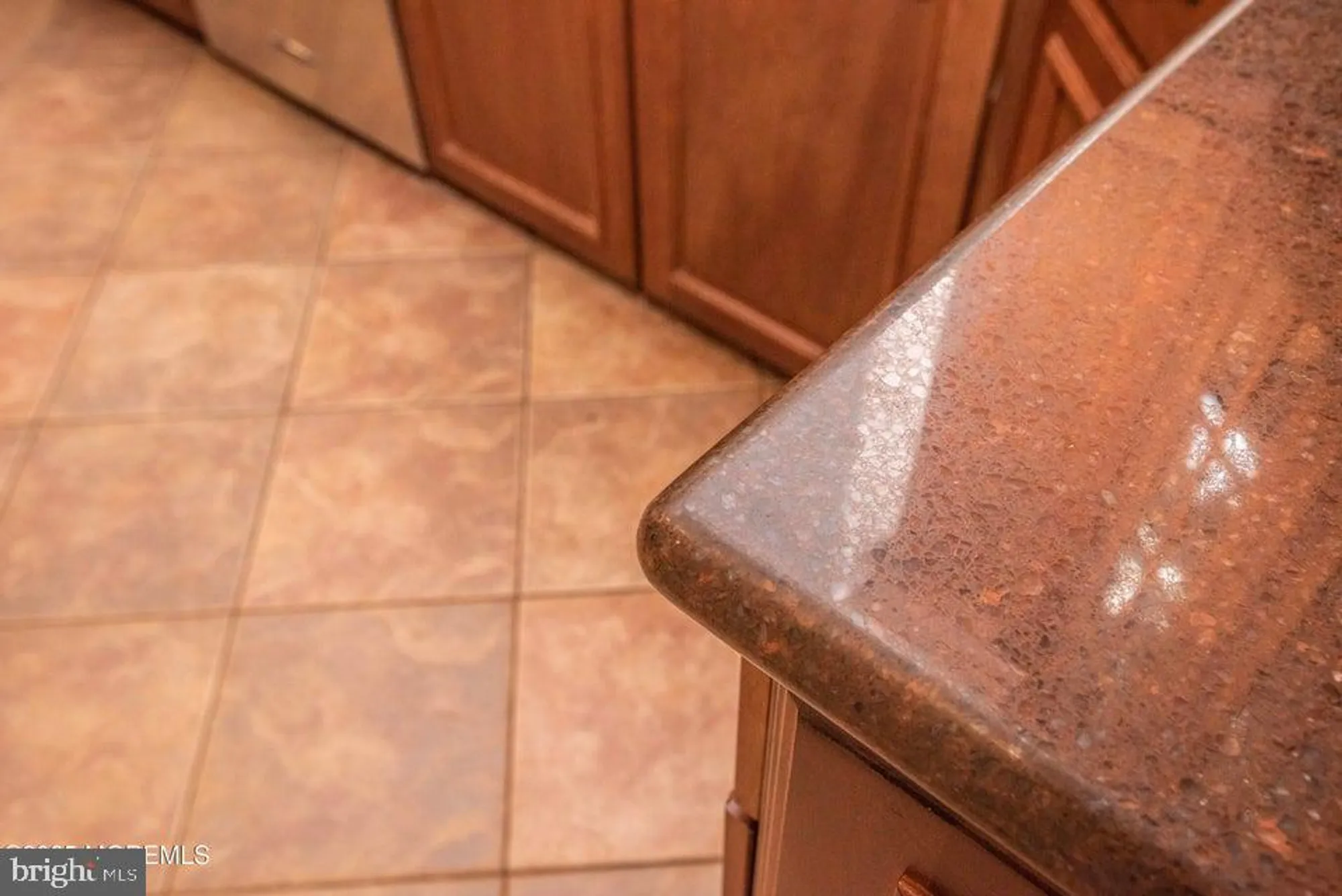 Property Slideshow image 36 of 98 | 221 valencia dr, Monroe Township, NJ, 08831