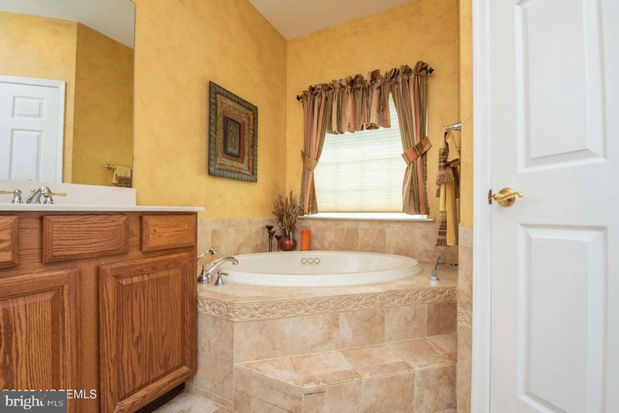Property Slideshow image 51 of 98 | 221 valencia dr, Monroe Township, NJ, 08831
