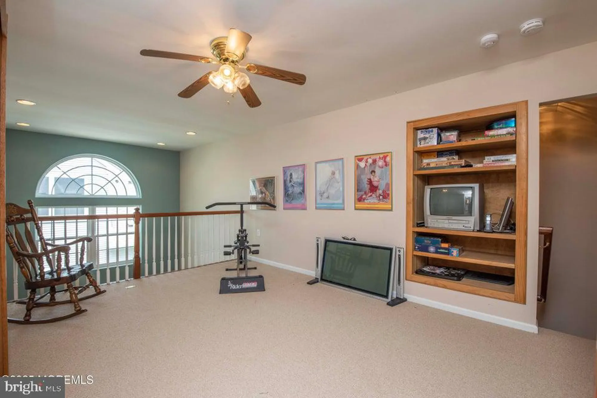 Property Slideshow image 63 of 98 | 221 valencia dr, Monroe Township, NJ, 08831