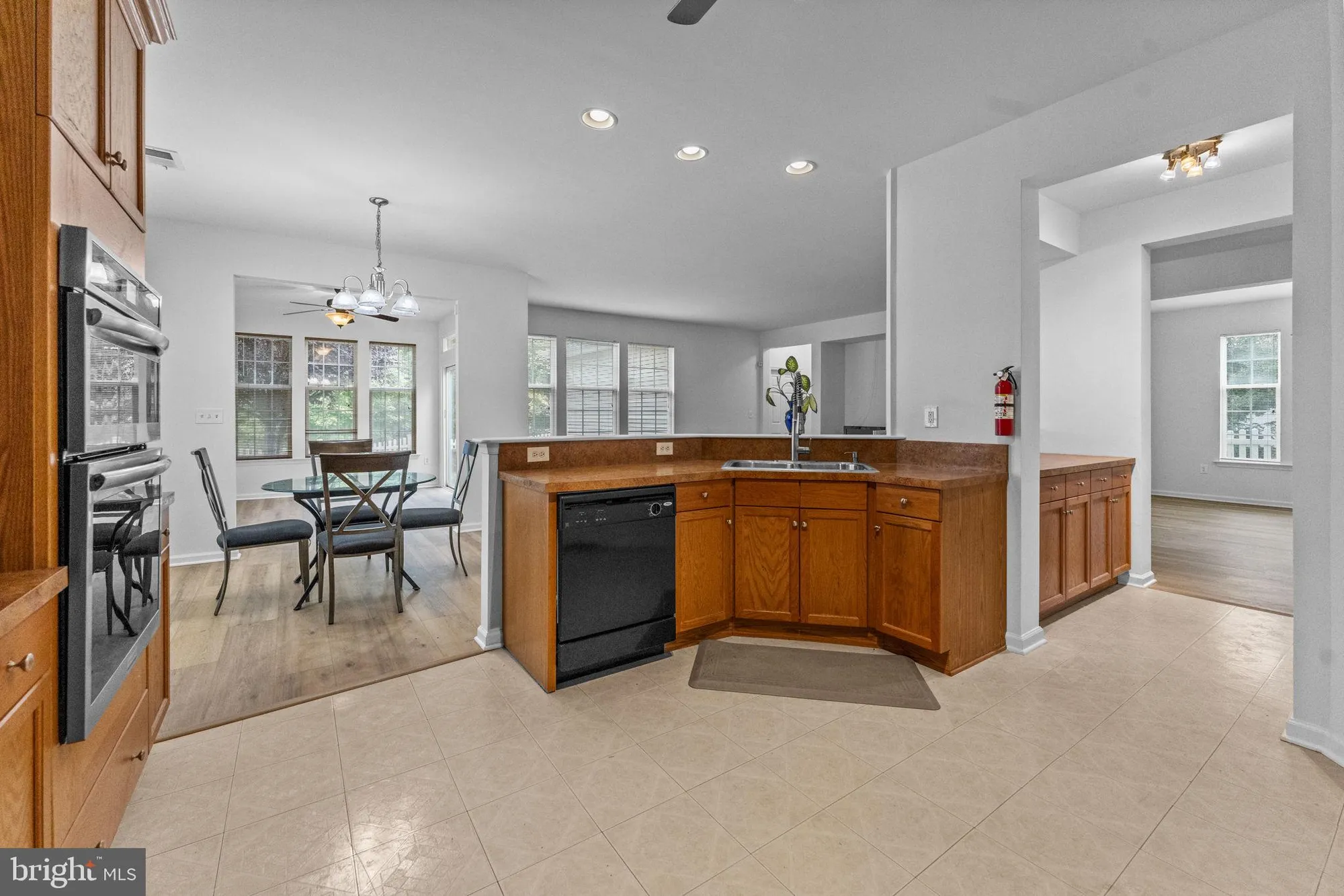 Property Slideshow image 18 of 39 | 4 brakeman ct, Hightstown, NJ, 08520