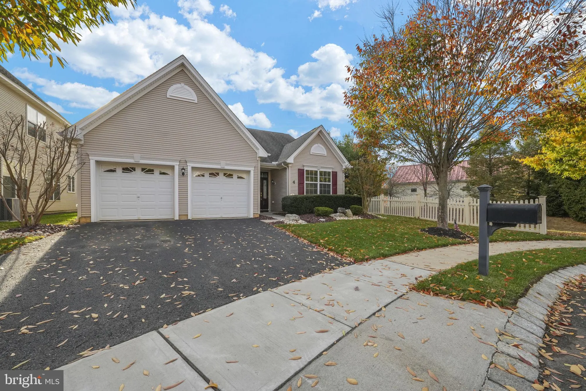 Property Slideshow image 35 of 39 | 4 brakeman ct, Hightstown, NJ, 08520