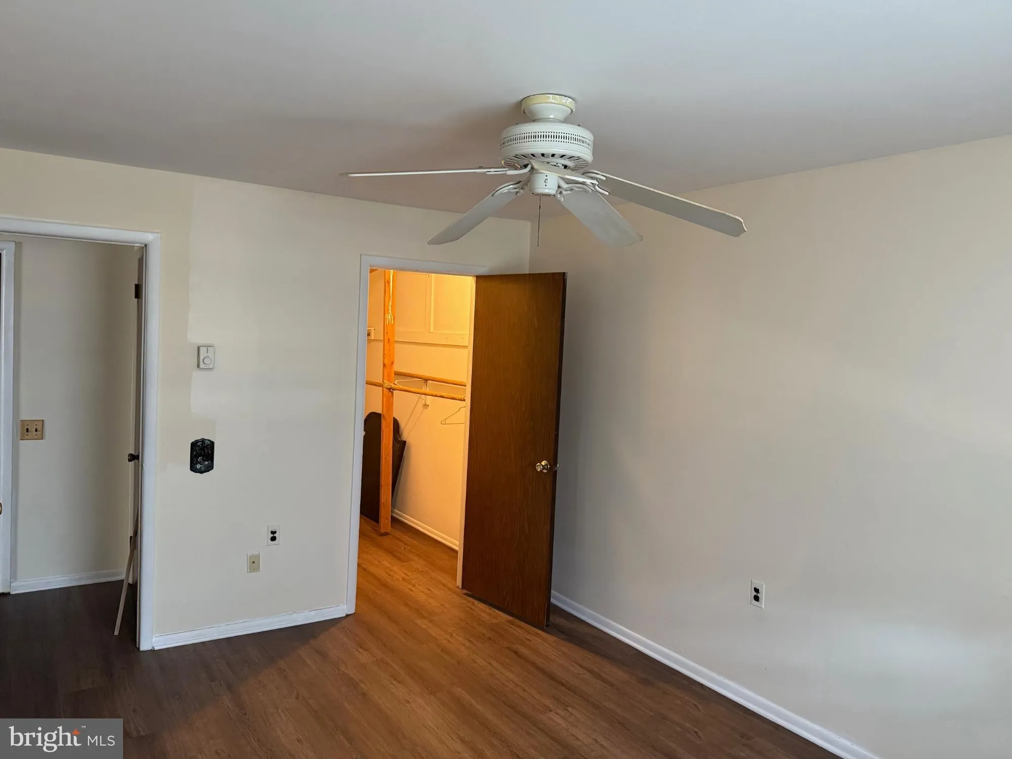 Property Slideshow image 4 of 21 | 768d hudson pkwy, Whiting, NJ, 08759