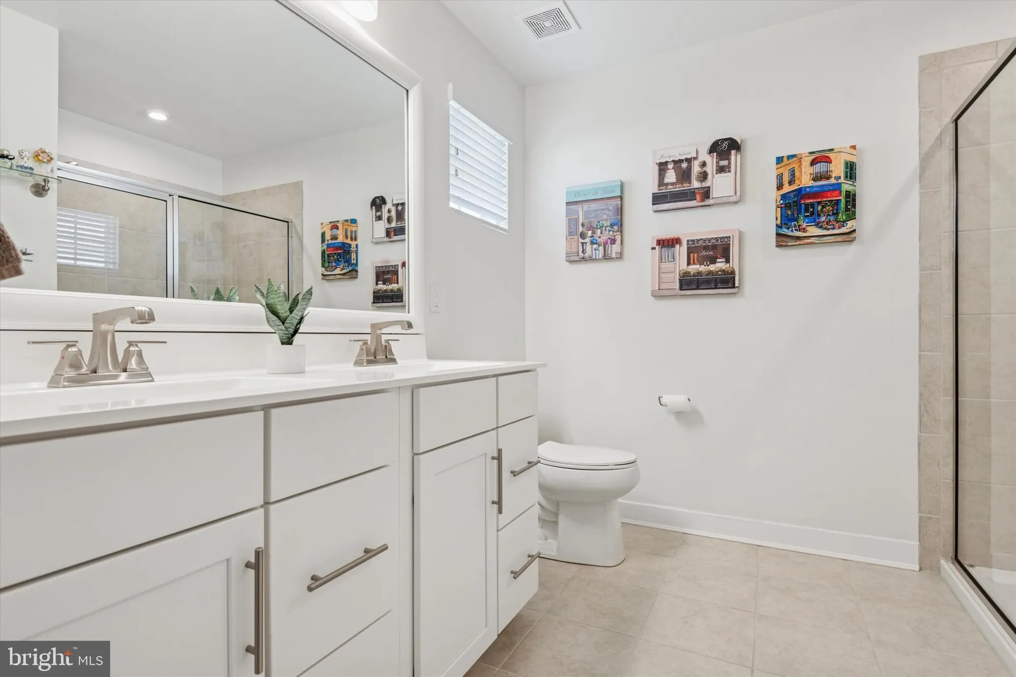 Property Slideshow image 18 of 27 | 294 letitia manor dr, West Grove, PA, 19390